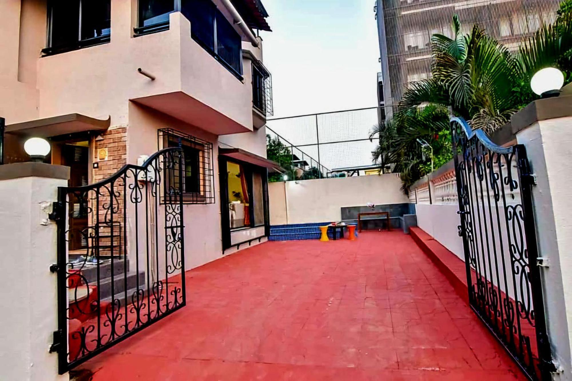 Ll Casa Romantica Ll 3bhk Ll Ac Ll Pool Ll Wifi Ll Bath Tub Ll * Lonavala