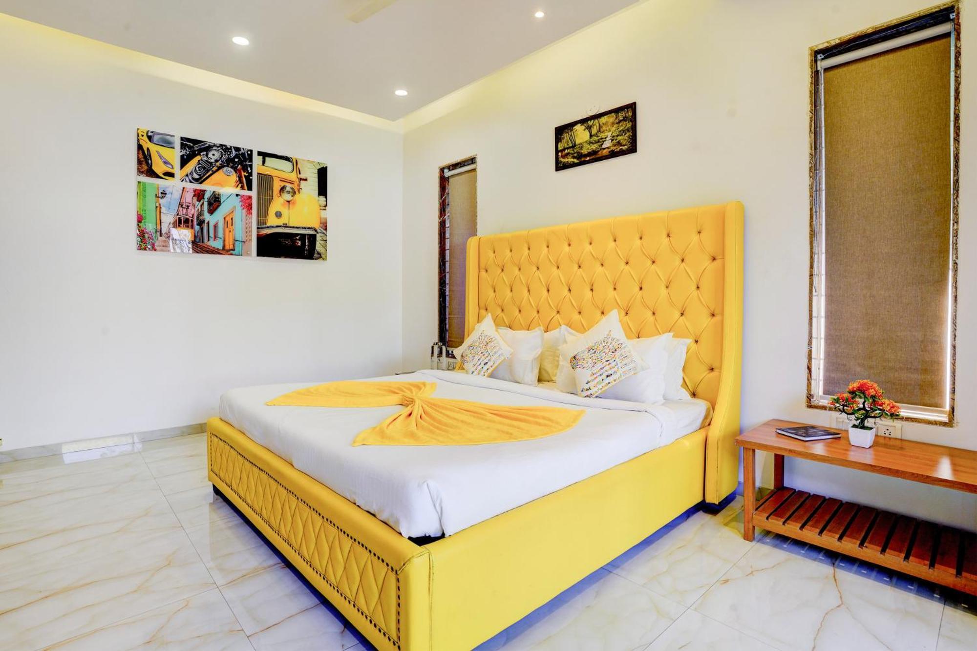 Villa Alaya 4 Bhk With Poolside Gazebo & Garden - Nest Lonavala