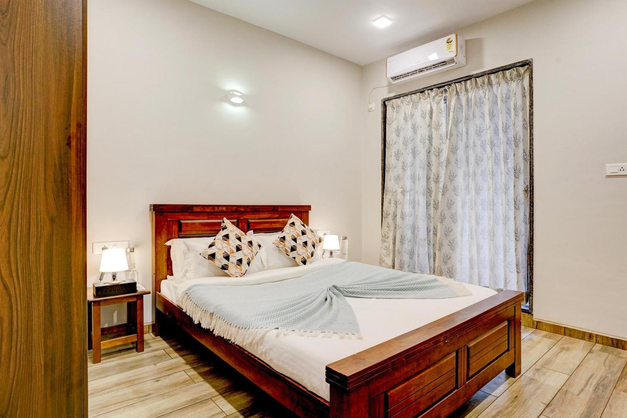 Elivaas 3 Bhk Aamy With Pvt Pool & Garden Lonavala