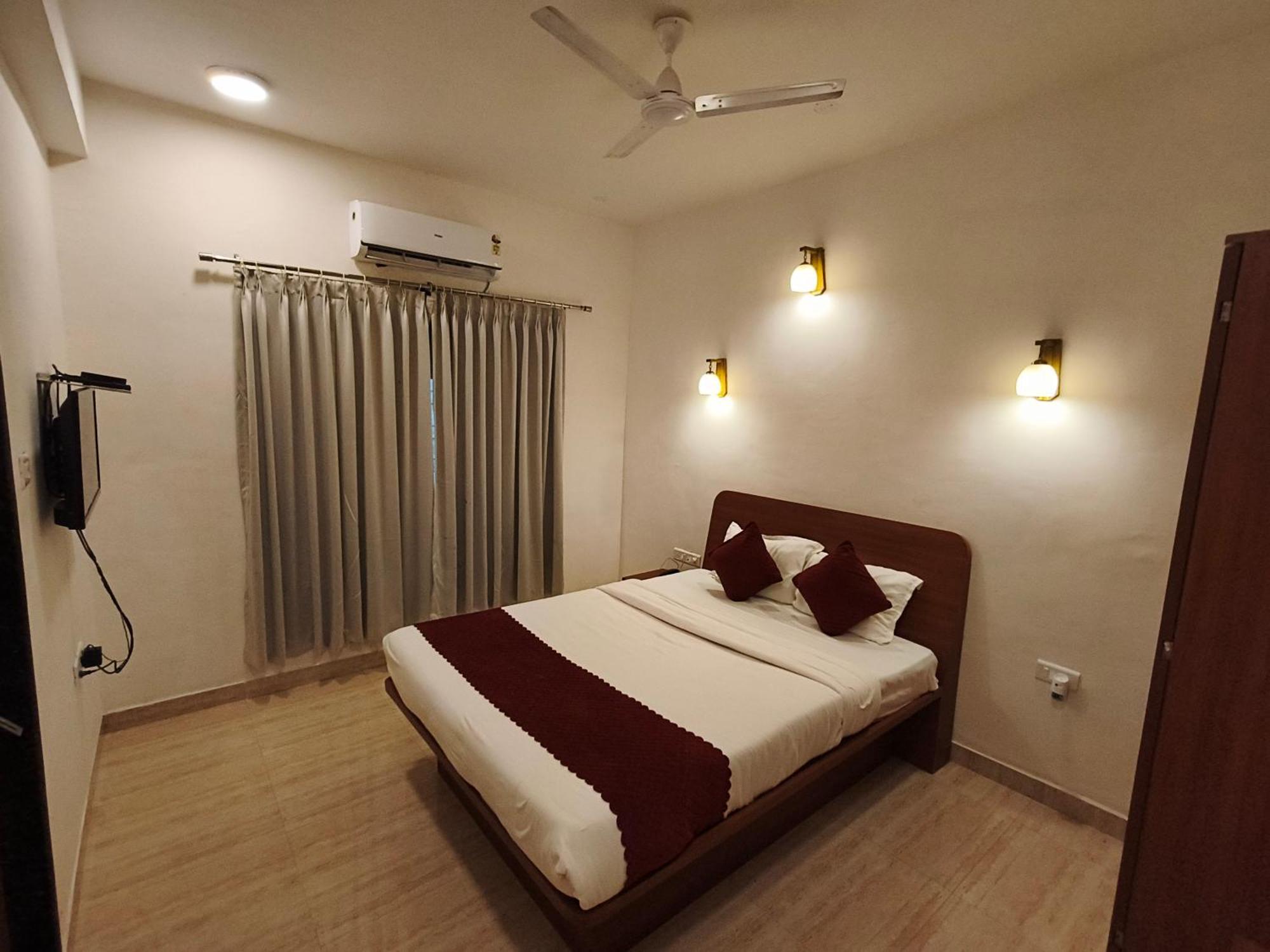 Sandesh Palace Hotel