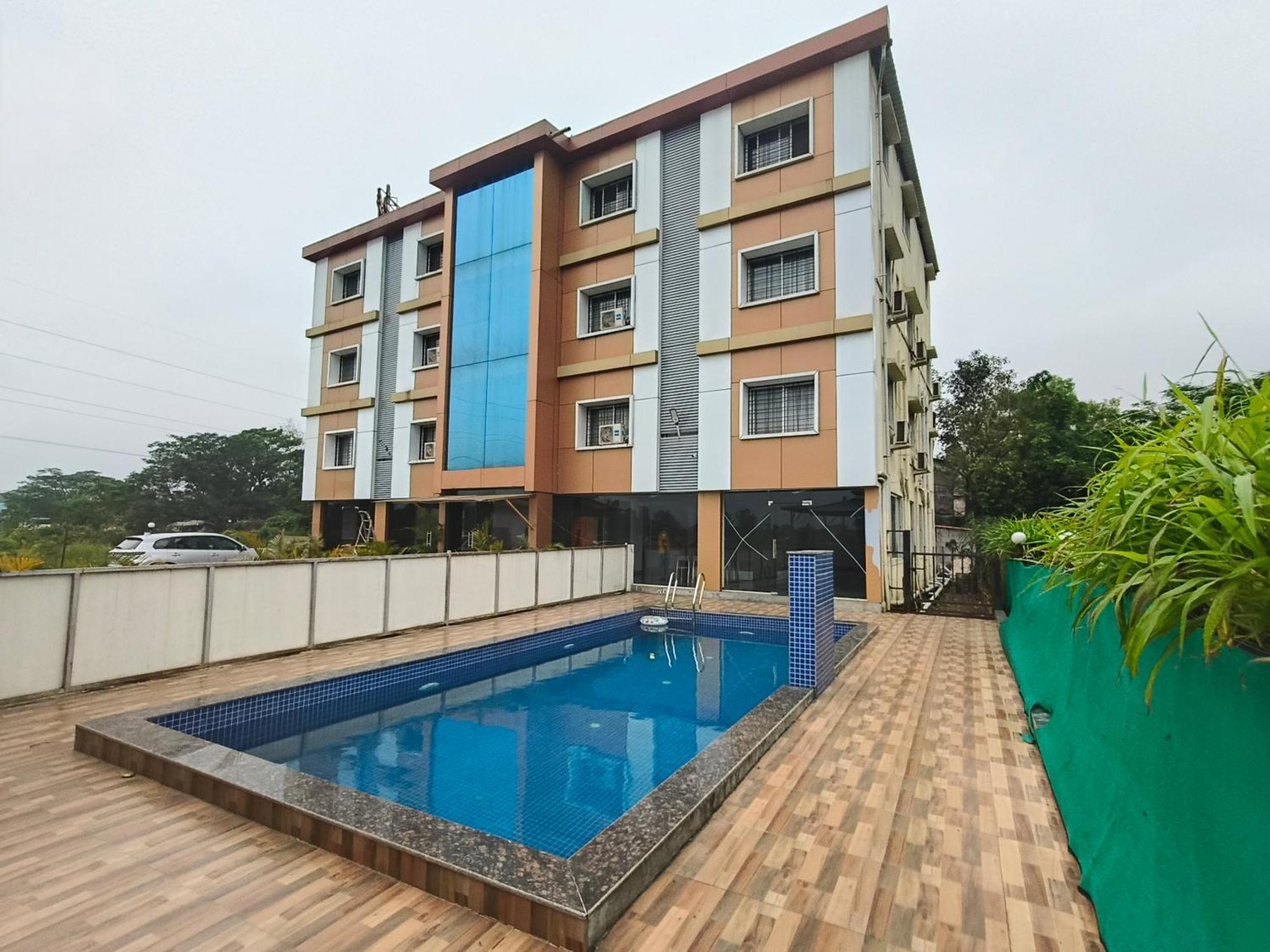 Sandesh Palace Lonavala