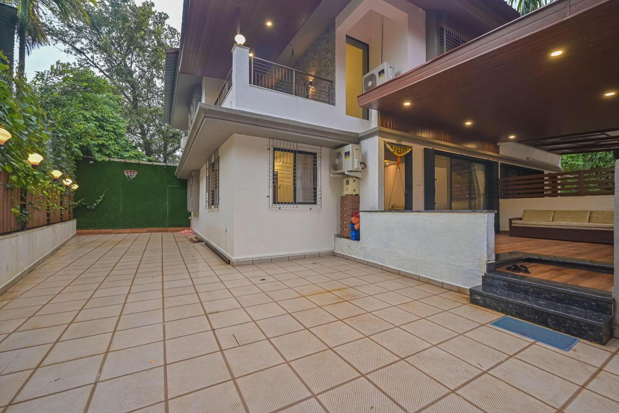 Villa Prime Meridian