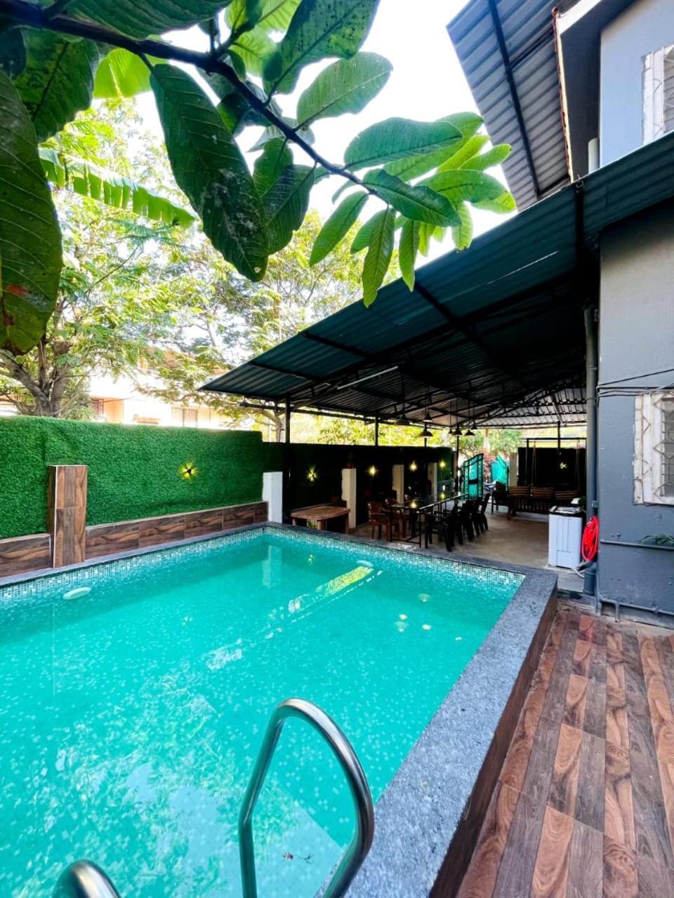 3bhk Bamboo House Holiday home *