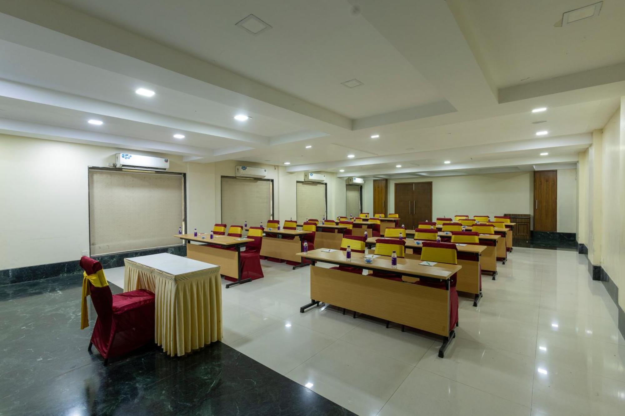 The Metropole By Keyboard Lonavala