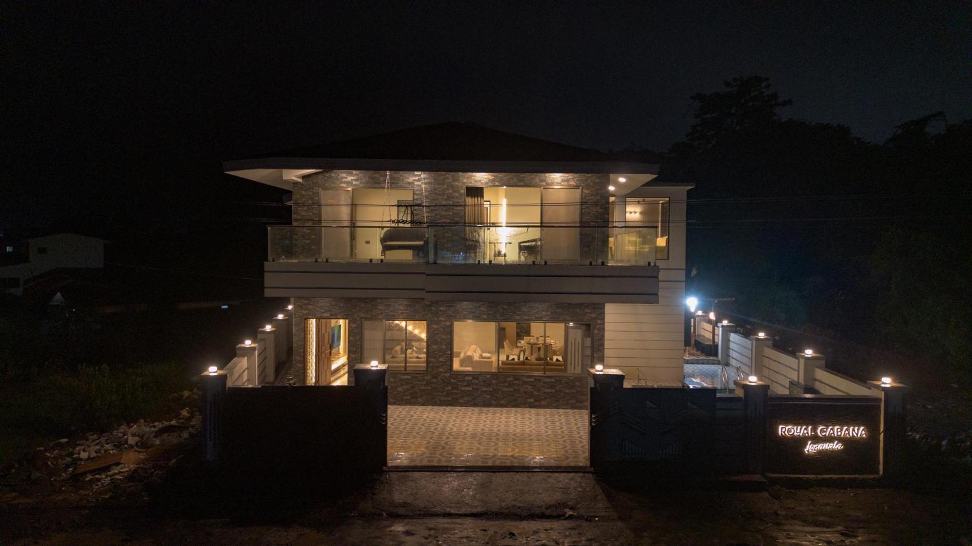 Villa Royal - 6bhk Luxury With Heated Pool And Turf *