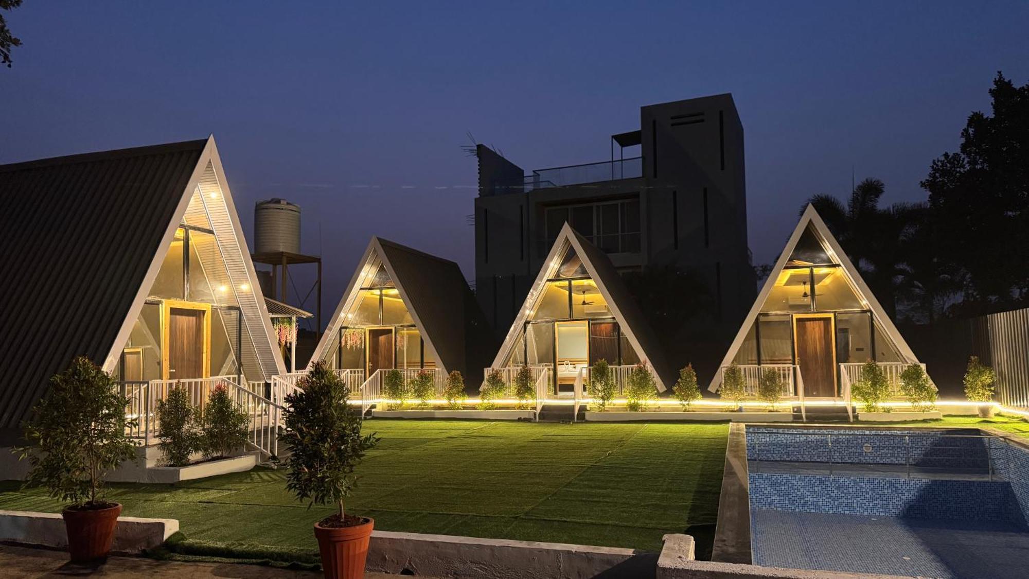 Swapnasrushti Luxury Lonavala
