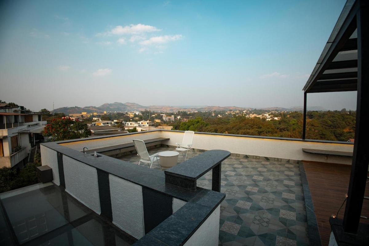 Villa Aviran 5bhk - Jacuzzi House Lonavala