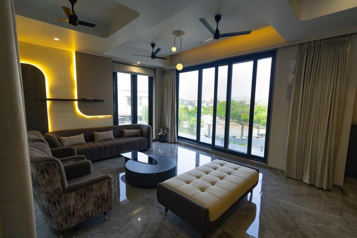 Aviran 5bhk - Jacuzzi House Villa *