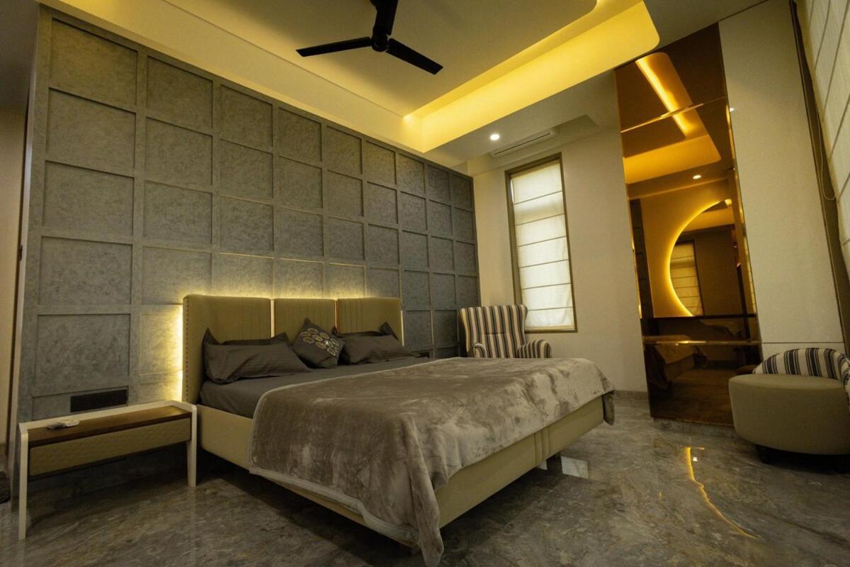 Villa Aviran 5bhk - Jacuzzi House