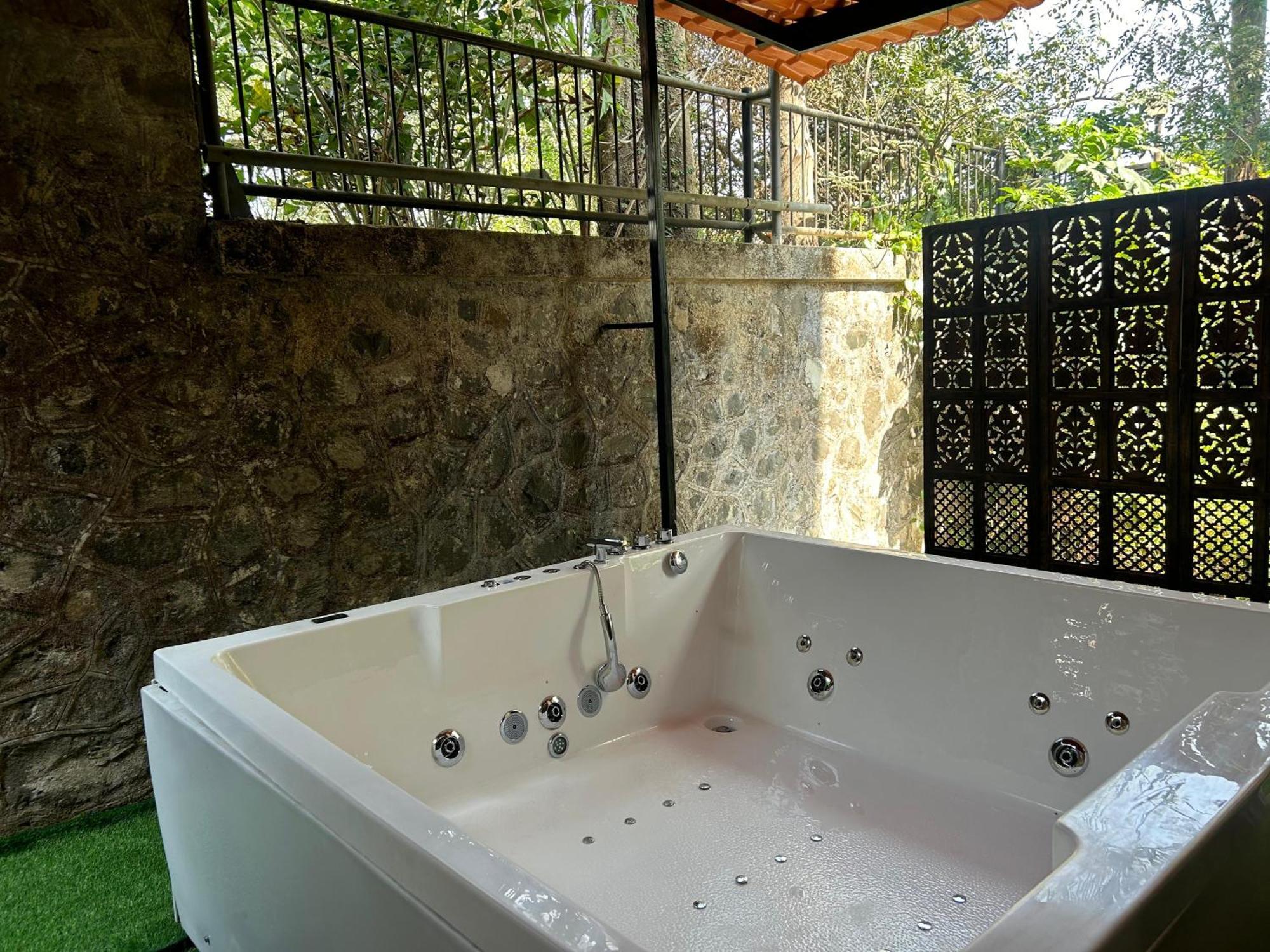 Apartment Leisurely Boutique And Apartments, *