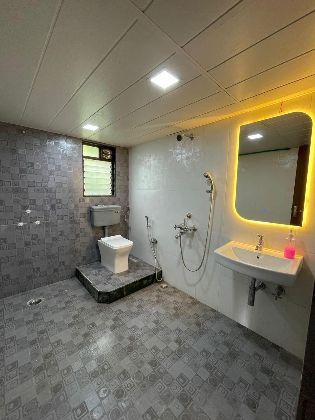 Villa Mountain Breeze Lonavala