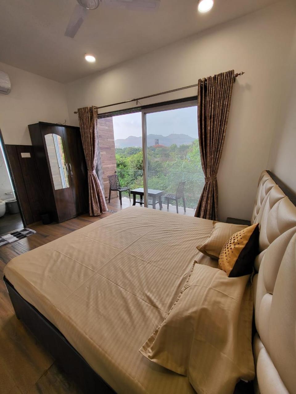 Villa Prem's Mannat 3bhk