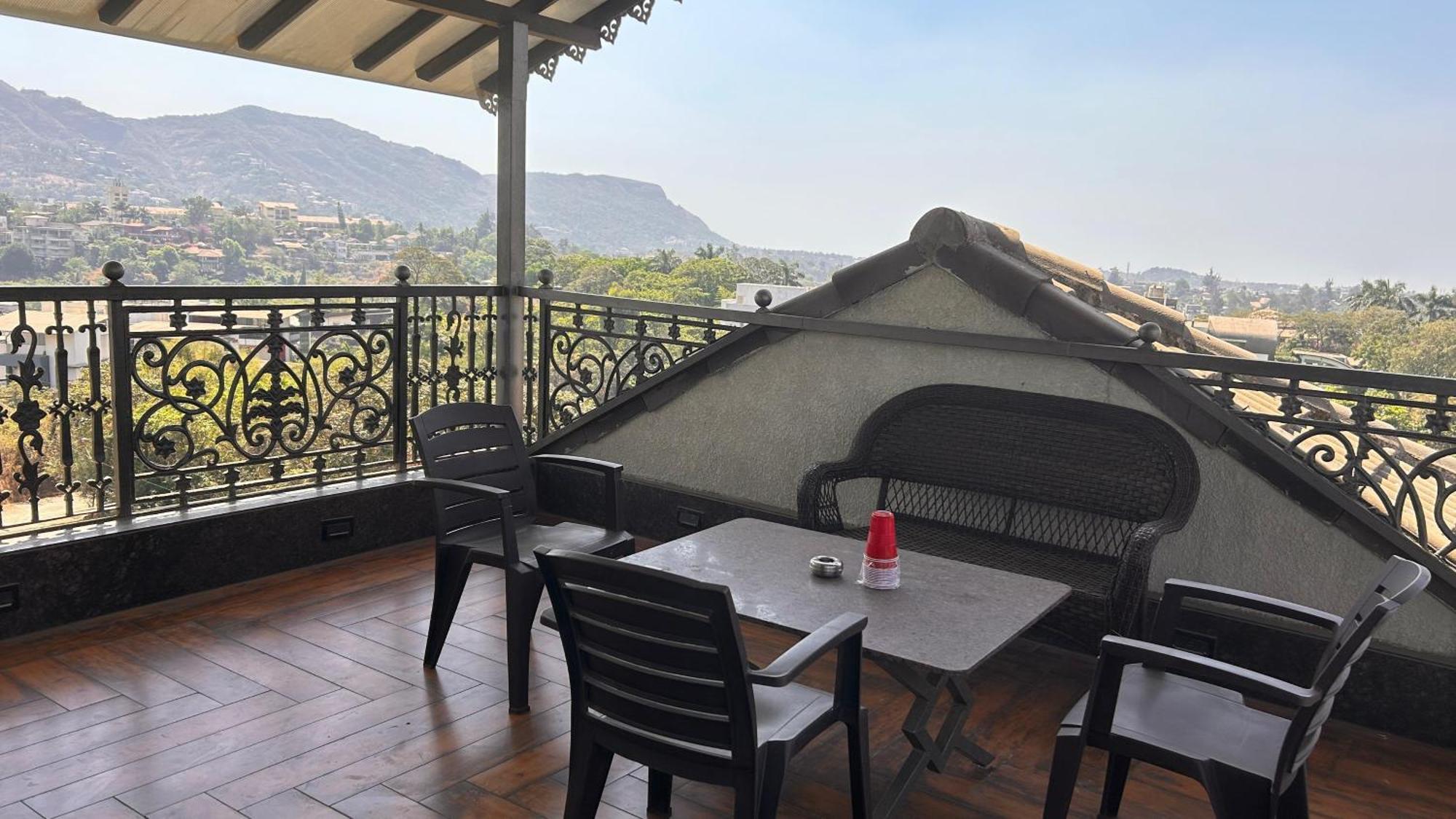Bed & Breakfast View In *