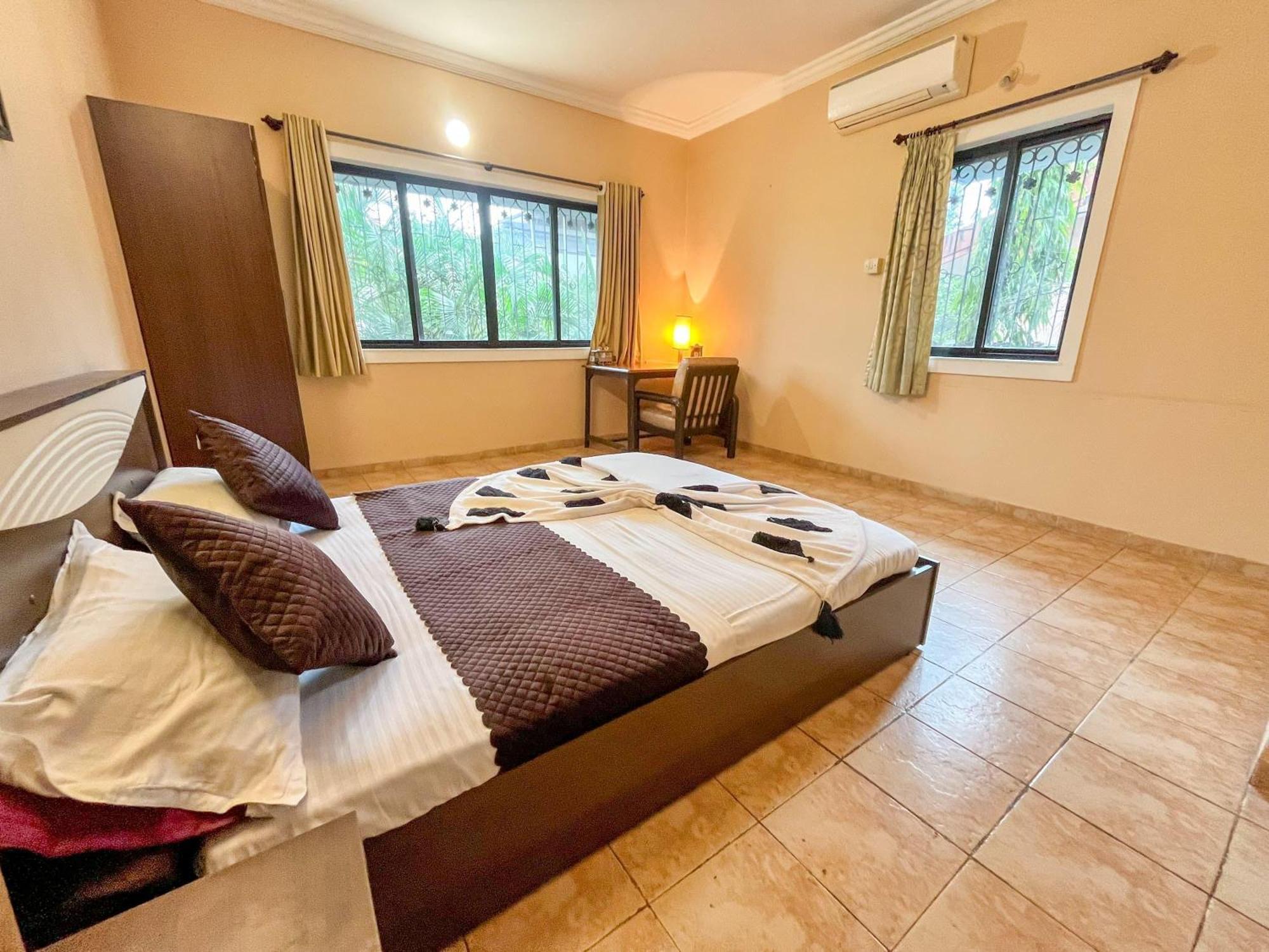 Holiday home 4bhk Gemstone *