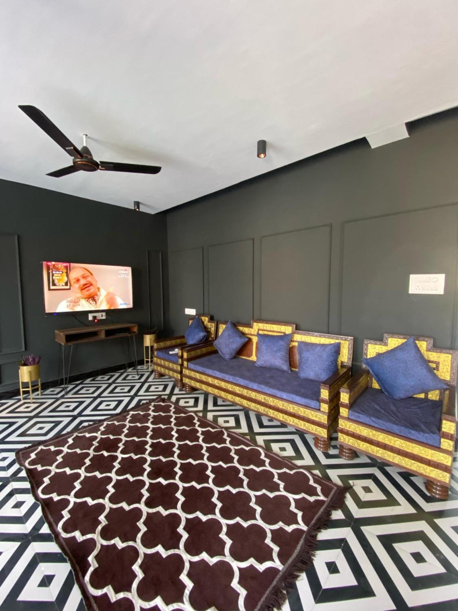 Makaan At - 4bhk Private Pool In Villa