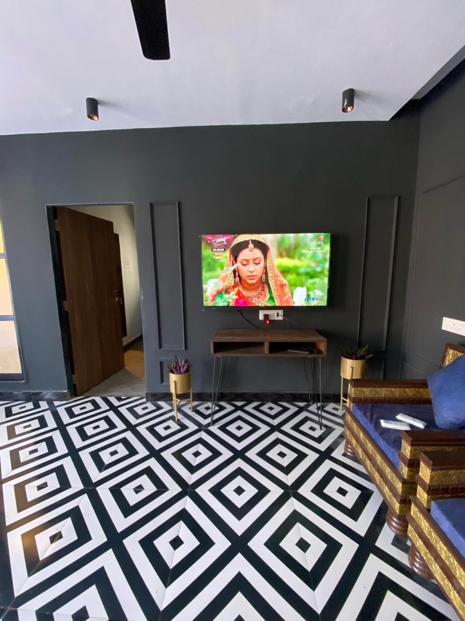 Makaan At - 4bhk Private Pool In Lonavala