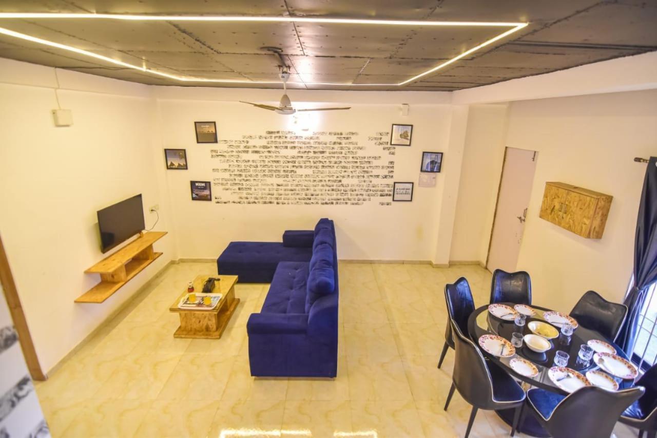Empyrean Ll 3bhk Ll Black Horse Ll Ac Ll Private Pool Ll Wifi Ii Lux Ll *