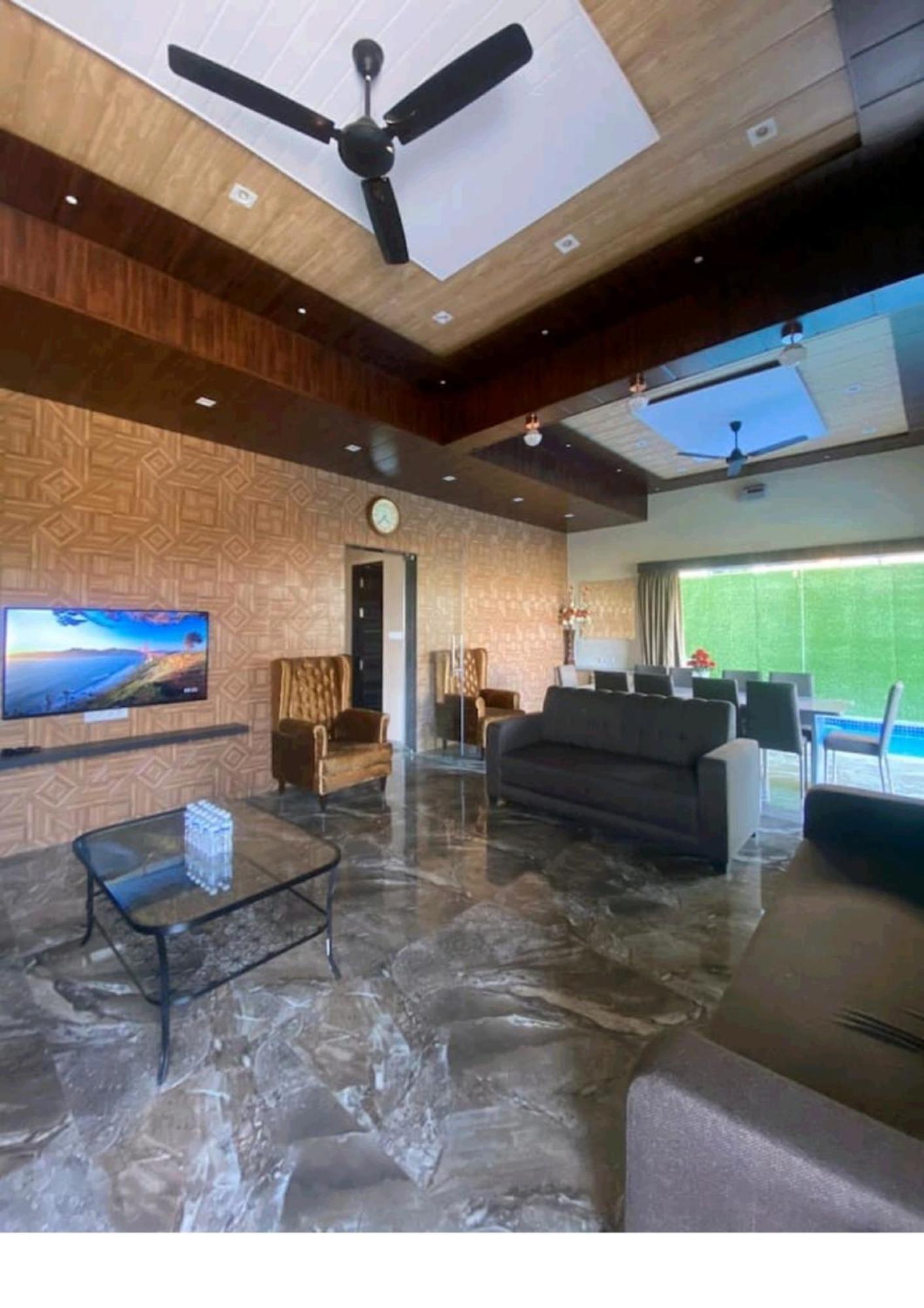 5bhk Pvt Pool/turf *