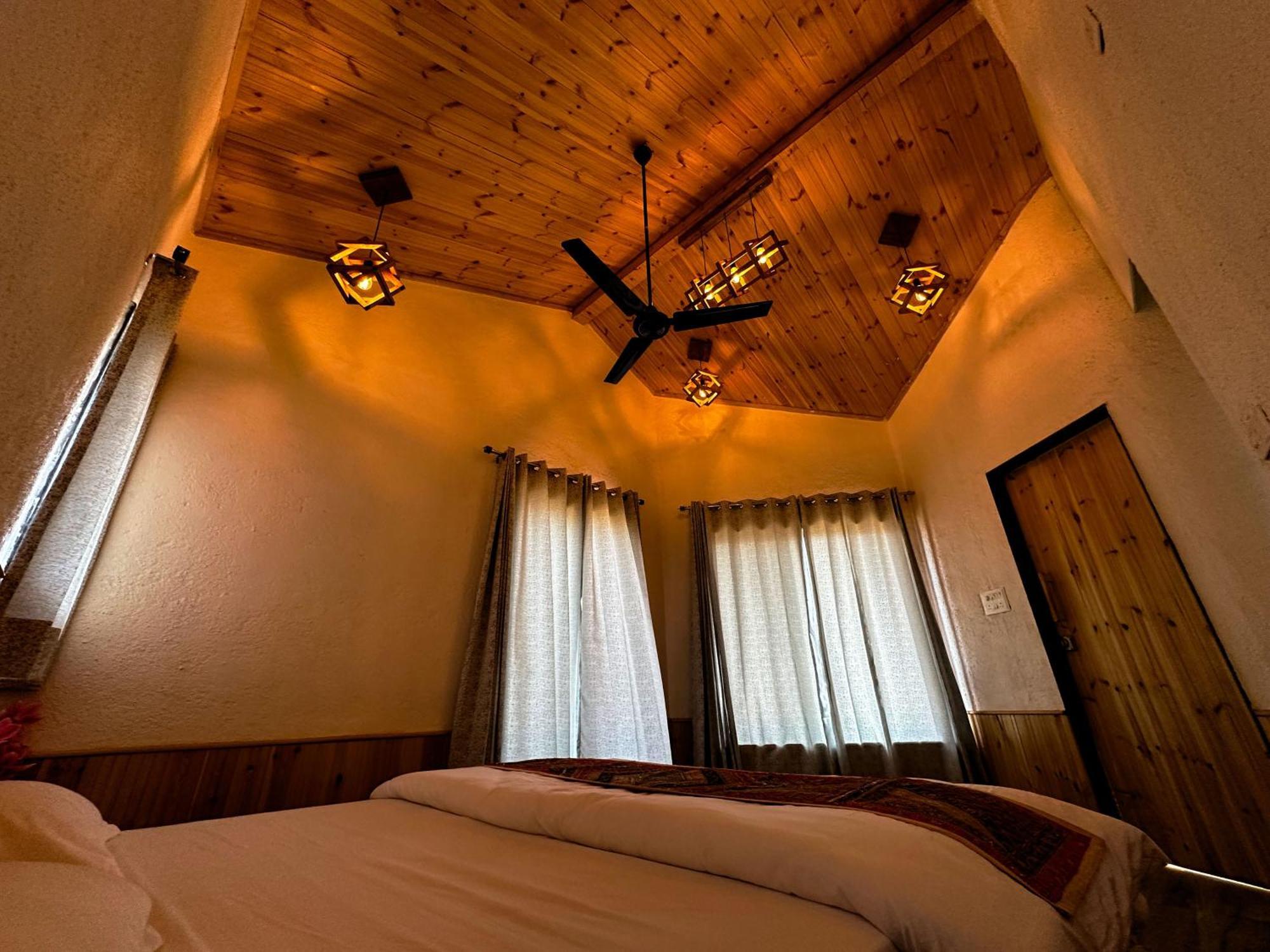Varuwoods - Luxury Boutique Resort, Trekking & Water Sports 3*