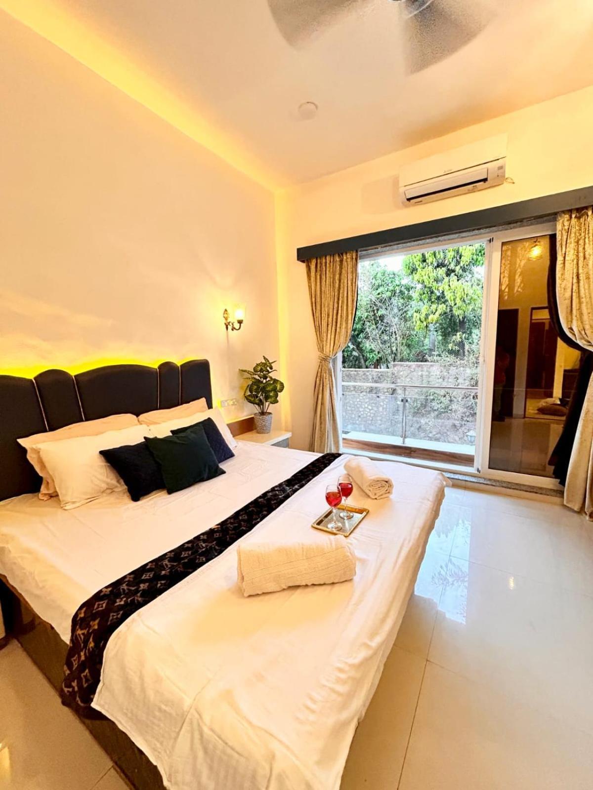 Amy Luxury 5bhk With Private Swimming Pool