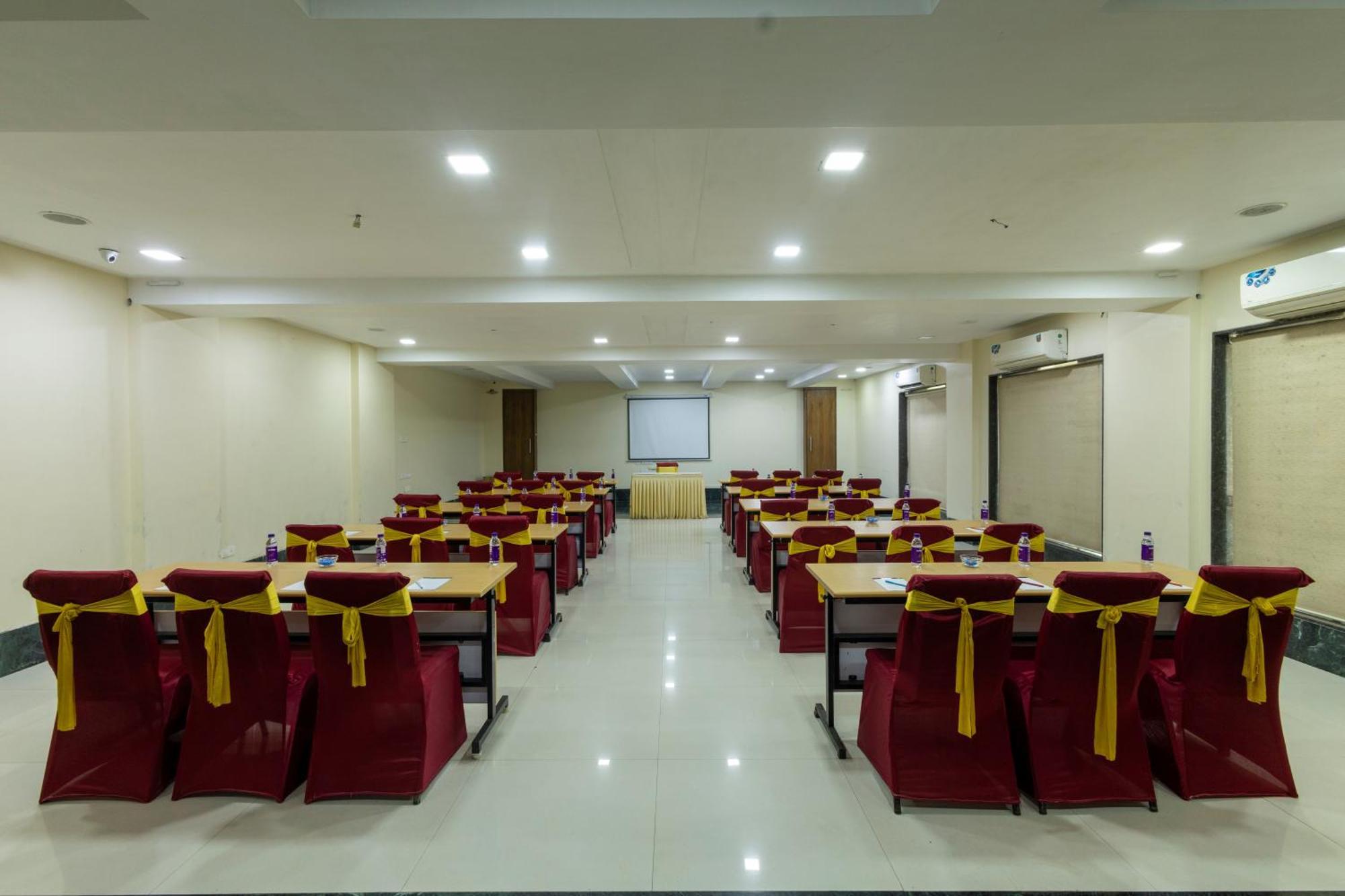 The Metropole By Keyboard Lonavala