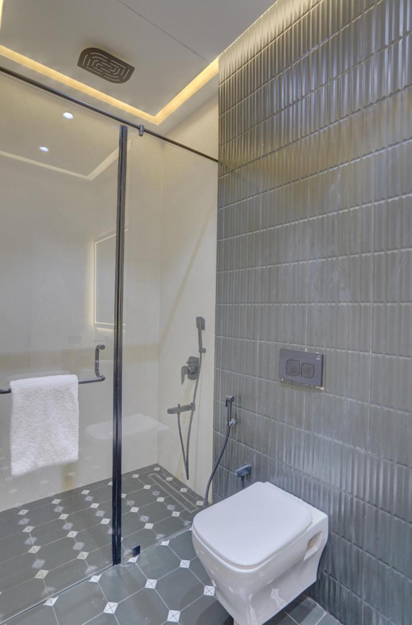 Villa Elivaas Meraki - Luxe 6 Bhk Glass With Private Pool, Balcony, Garden & Gazebo Lonavala