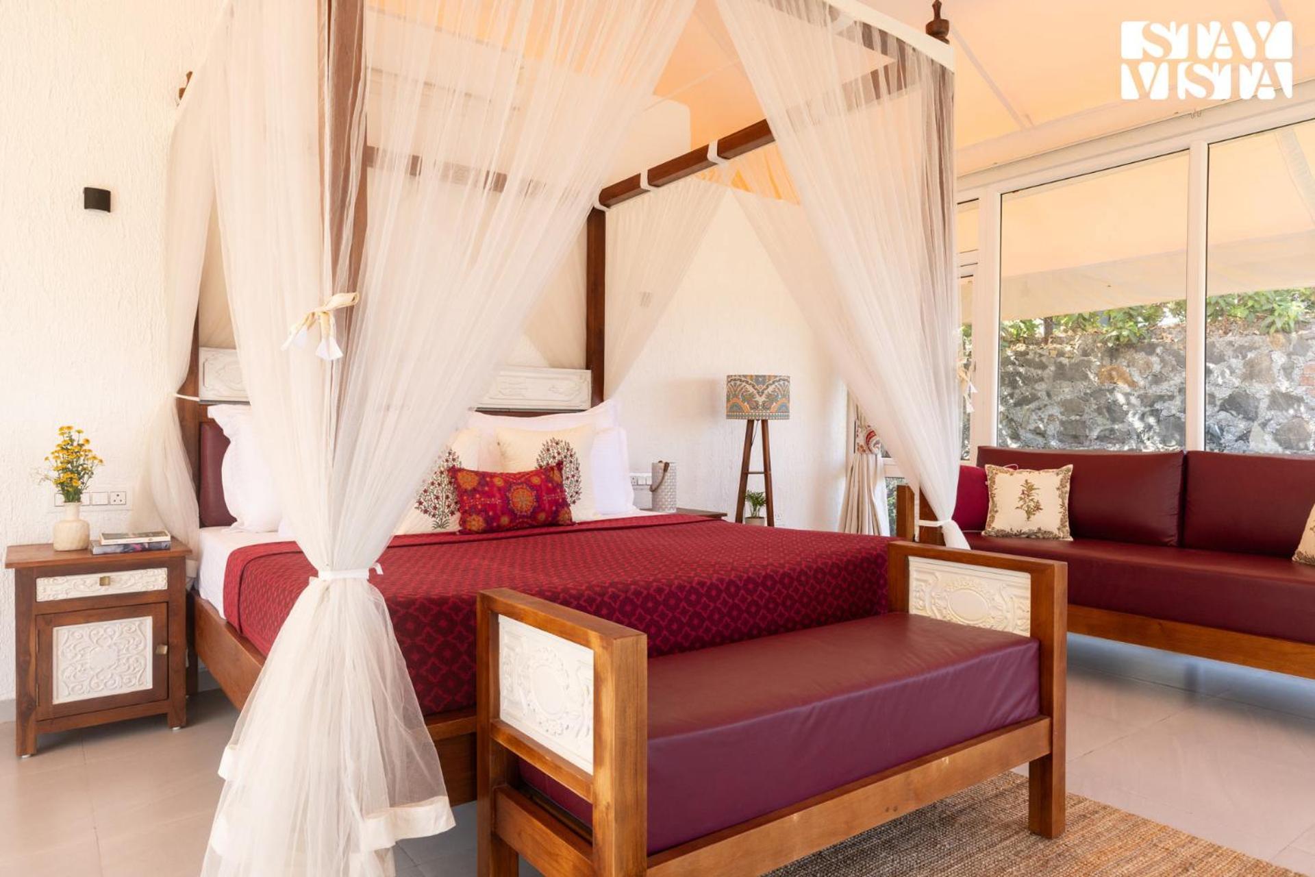 Villa Stayvista At Vaana - Glamping Tents, Jacuzzi, Pool Lonavala