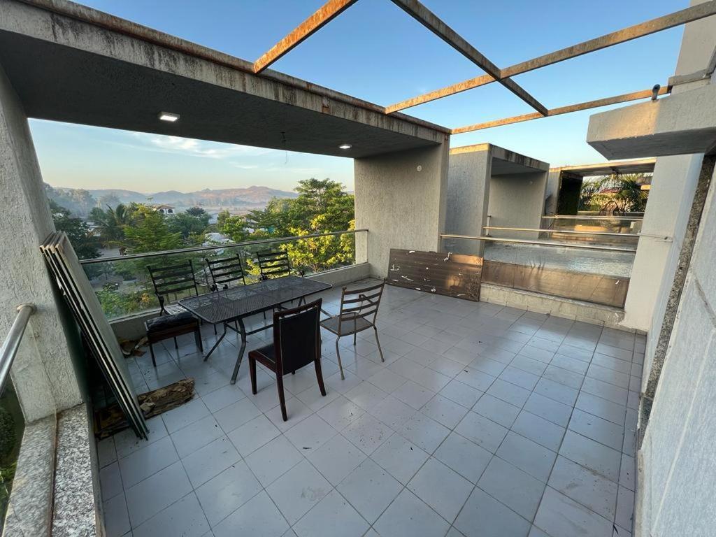 Hilltop With Pool & View Villa *
