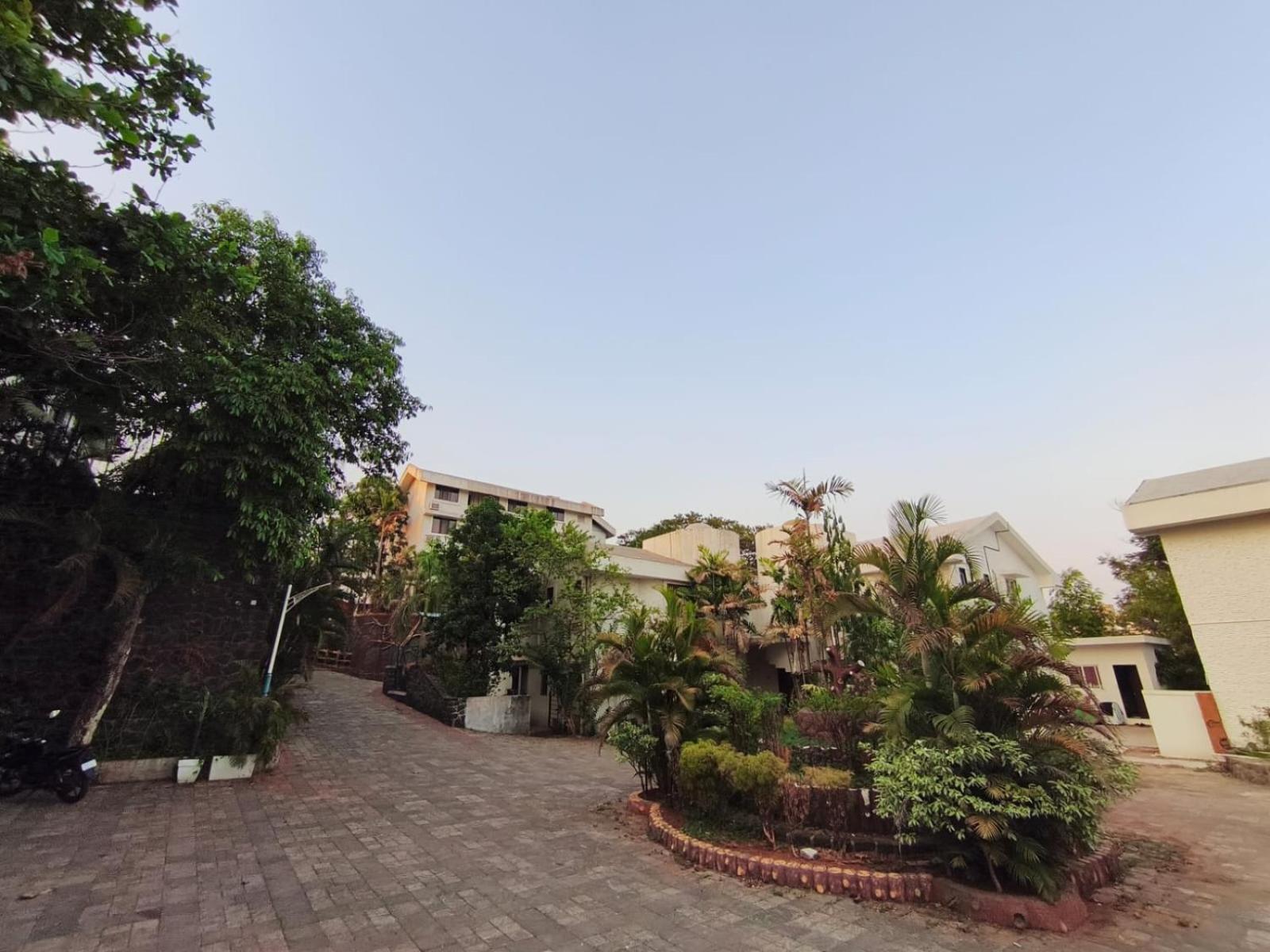 Villa Hamid Lonavala
