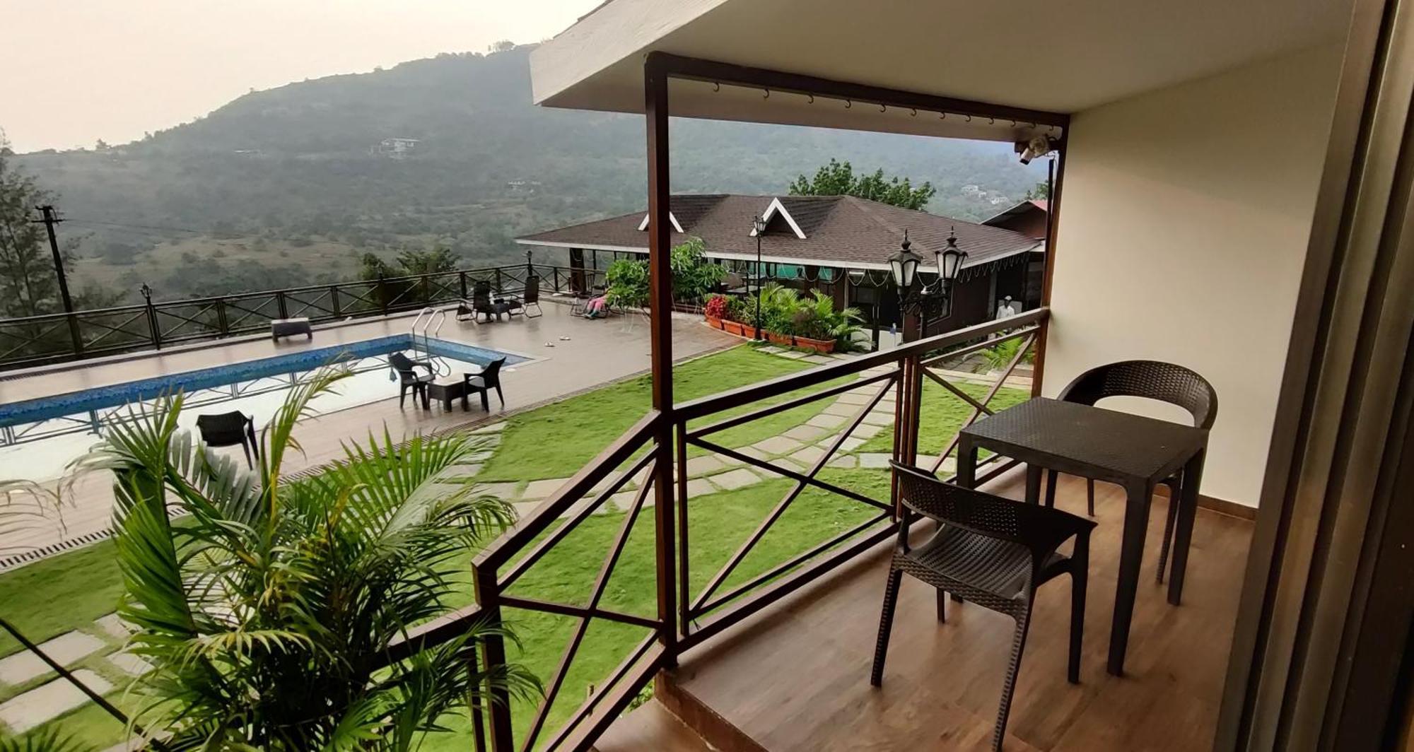 Digital Detox Retreat Campsite