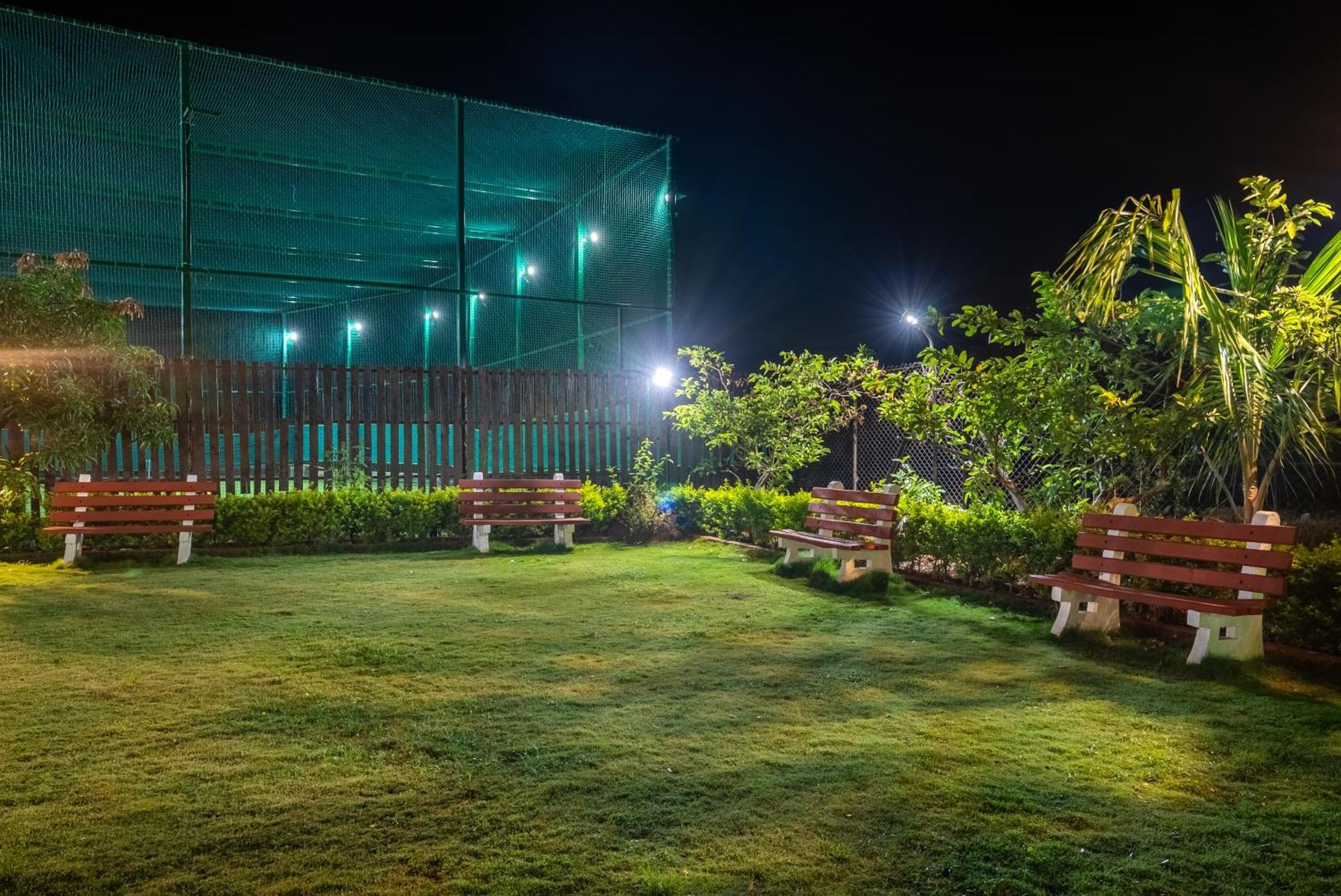 Newly Renovated-farm -6bhk With Pool & Turf Villa Lonavala