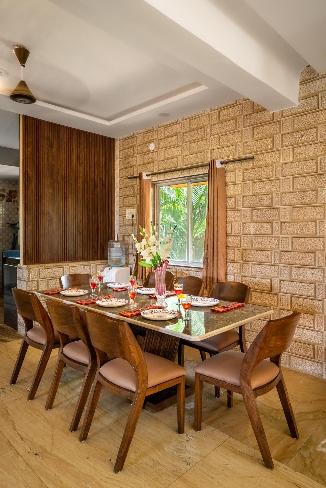 Newly Renovated-farm -6bhk With Pool & Turf