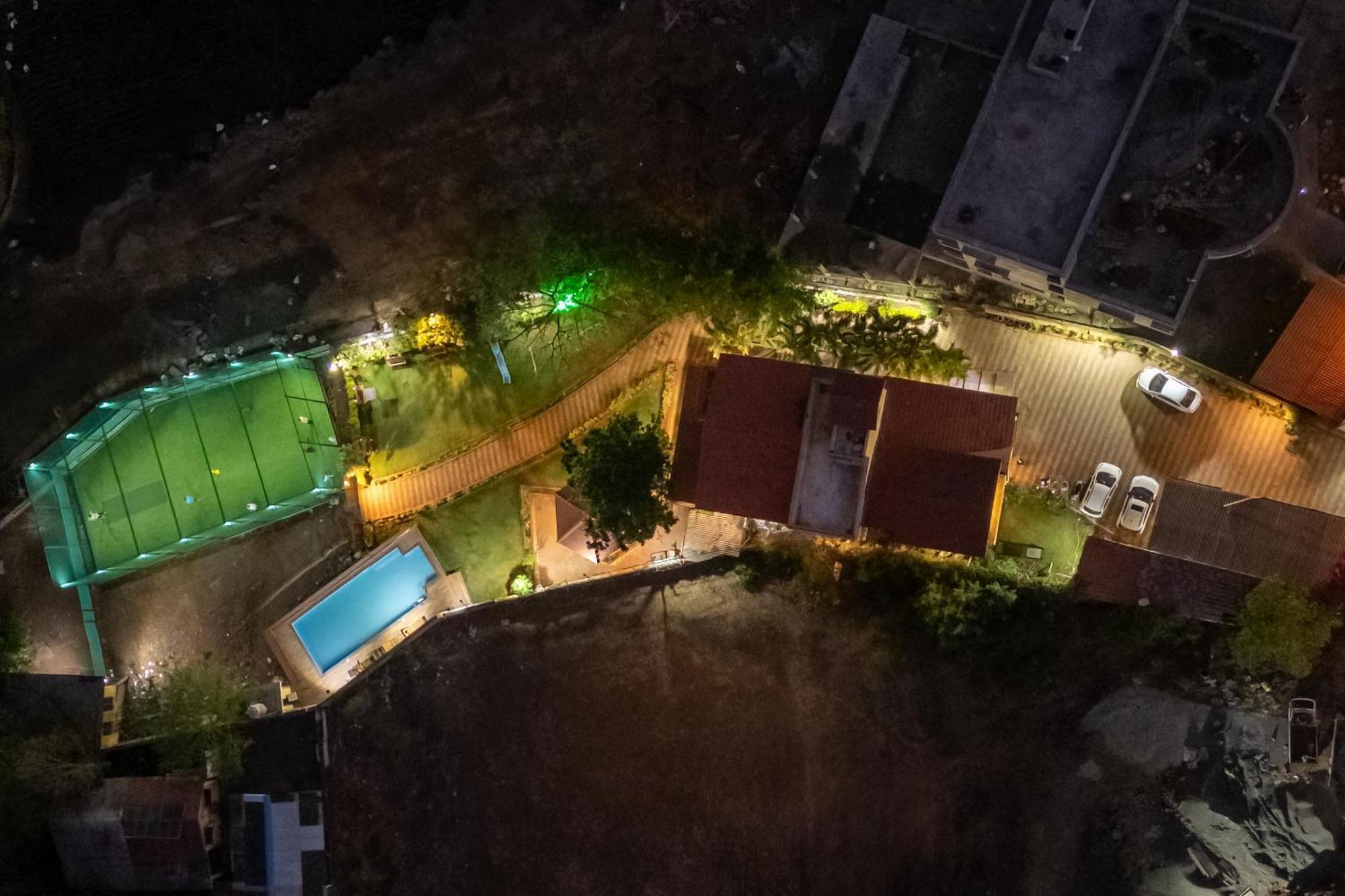 Newly Renovated-farm -6bhk With Pool & Turf * Lonavala