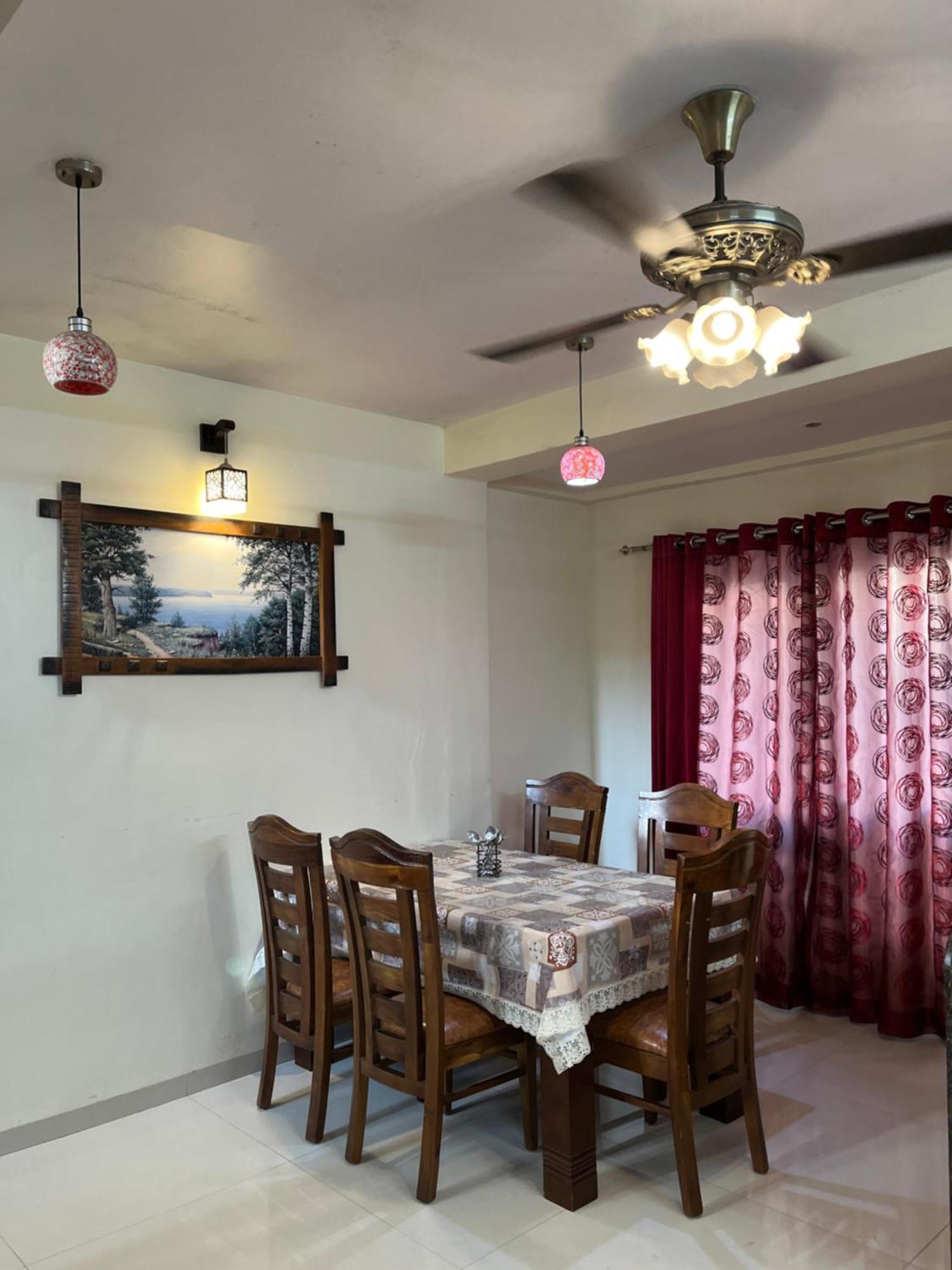 Royal 1 - 2bhk With Pvt Swimming Pool
