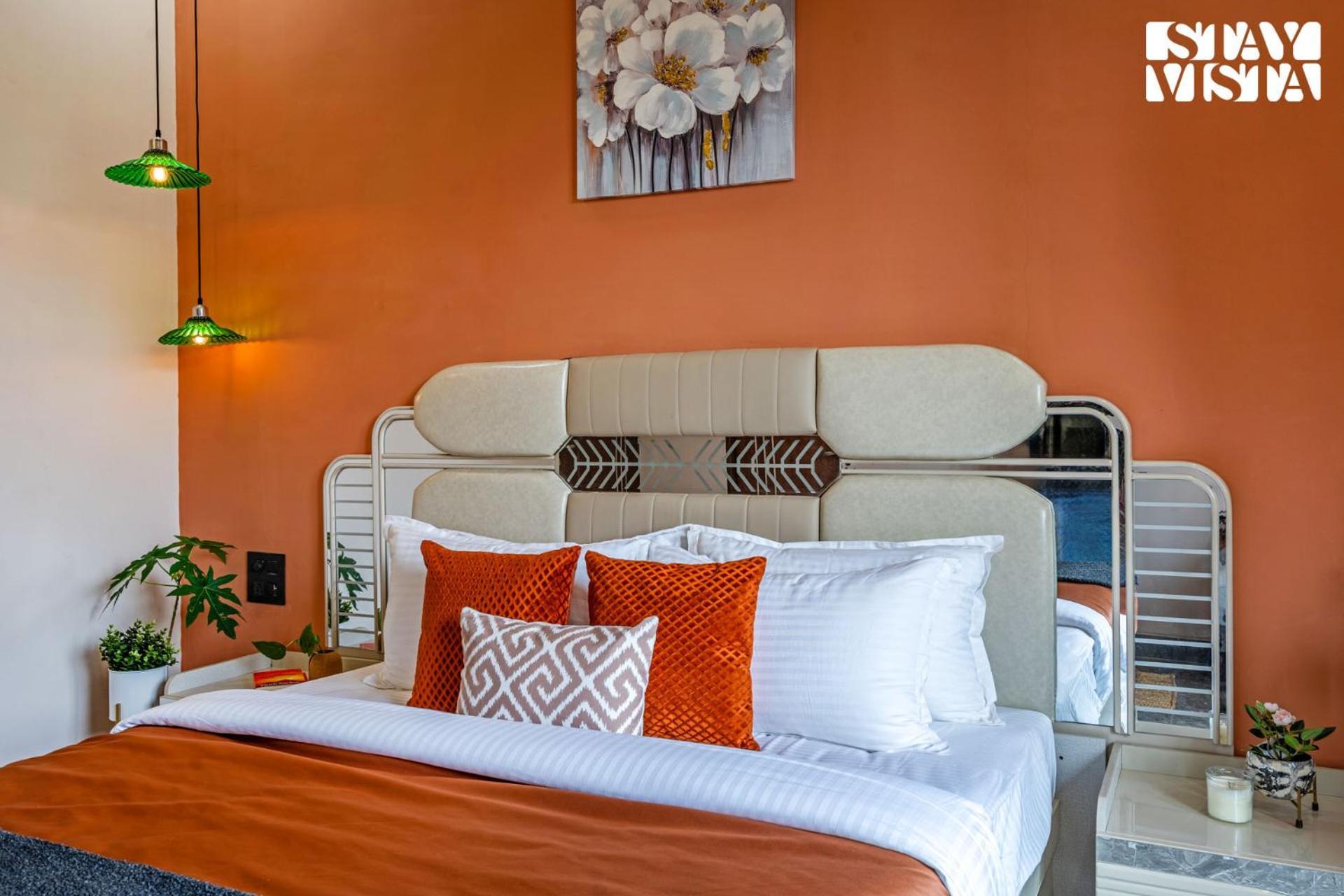 Stayvista At Manthan With Bbq, Jacuzzi