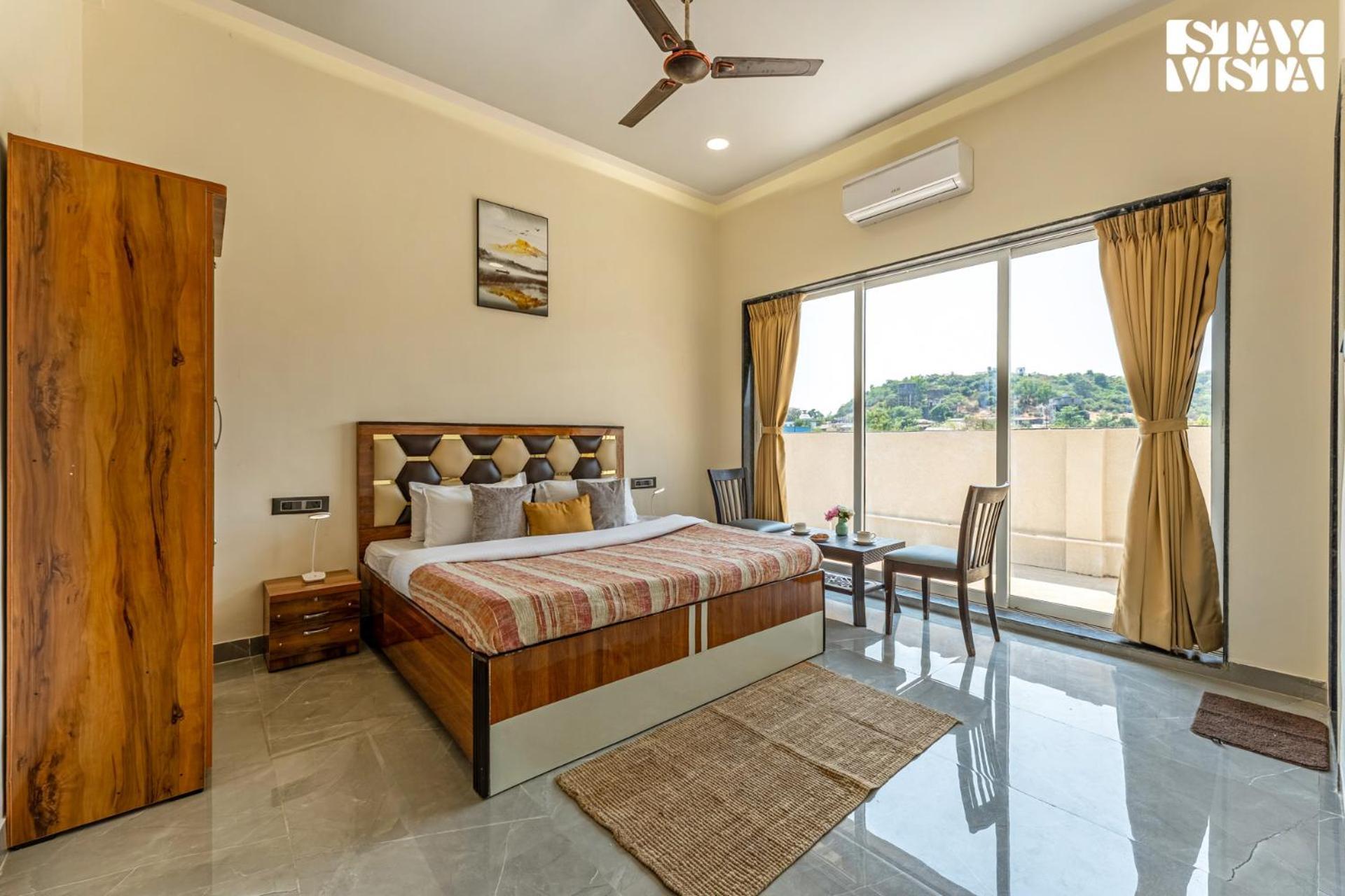 Stayvista At Rising House With Pool, Wi-fi, Bbq Villa