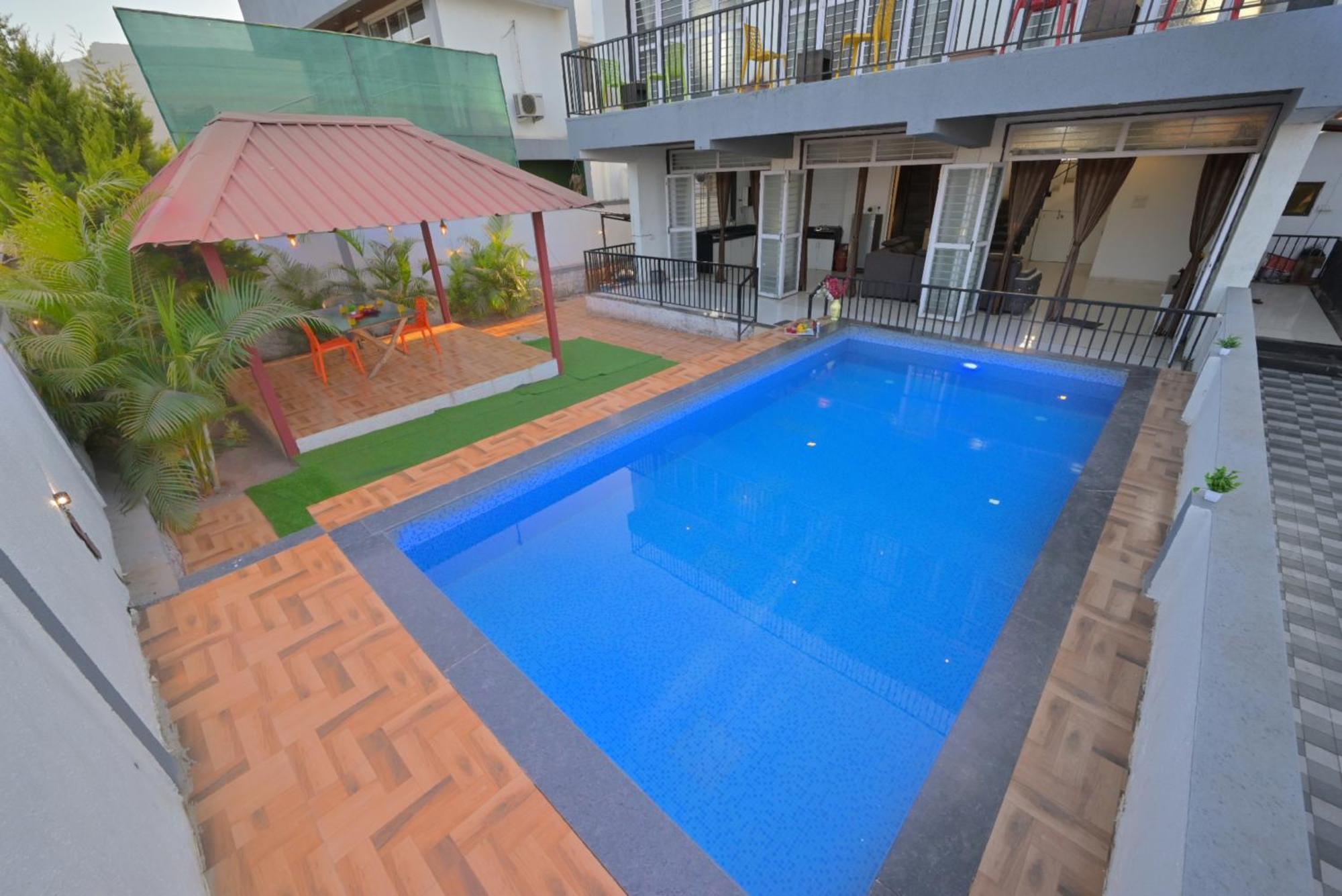 Ll Empyrean Ll Mystical Stone Ll 4bhk Ll Ac Ll Private Pool Ll Lonavala