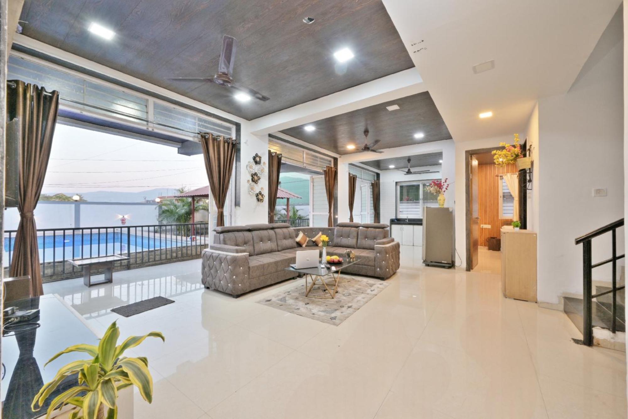 Ll Empyrean Ll Mystical Stone Ll 4bhk Ll Ac Ll Private Pool Ll Lonavala
