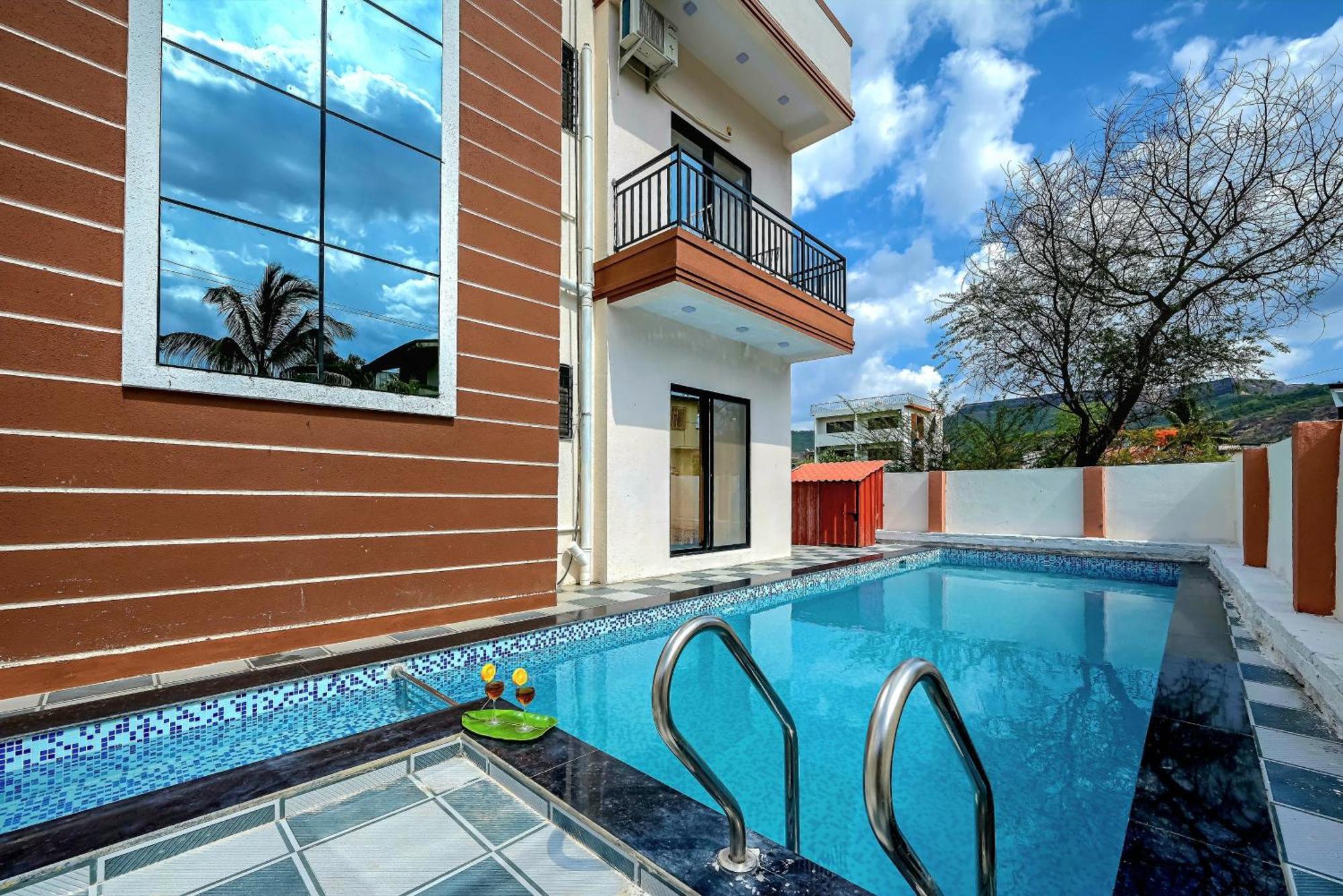 Ll Empyrean Ll Luxe Ll Su Casa Ll 4bhk Ll Ac Ll Large Pool Ll Pool Table Ll * Lonavala