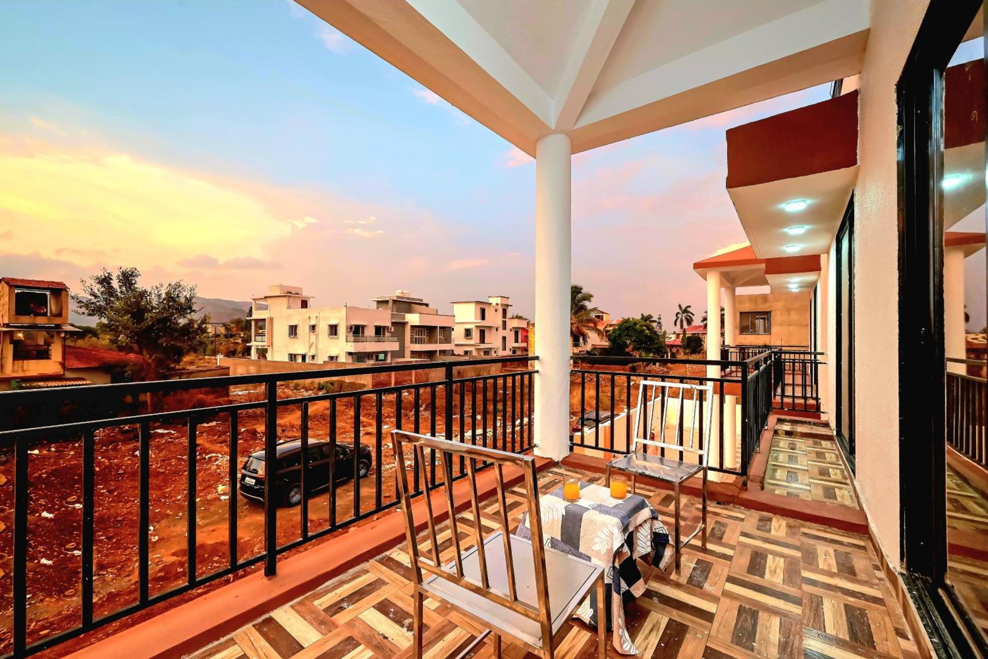 Villa Ll Empyrean Ll Luxe Ll Su Casa Ll 4bhk Ll Ac Ll Large Pool Ll Pool Table Ll