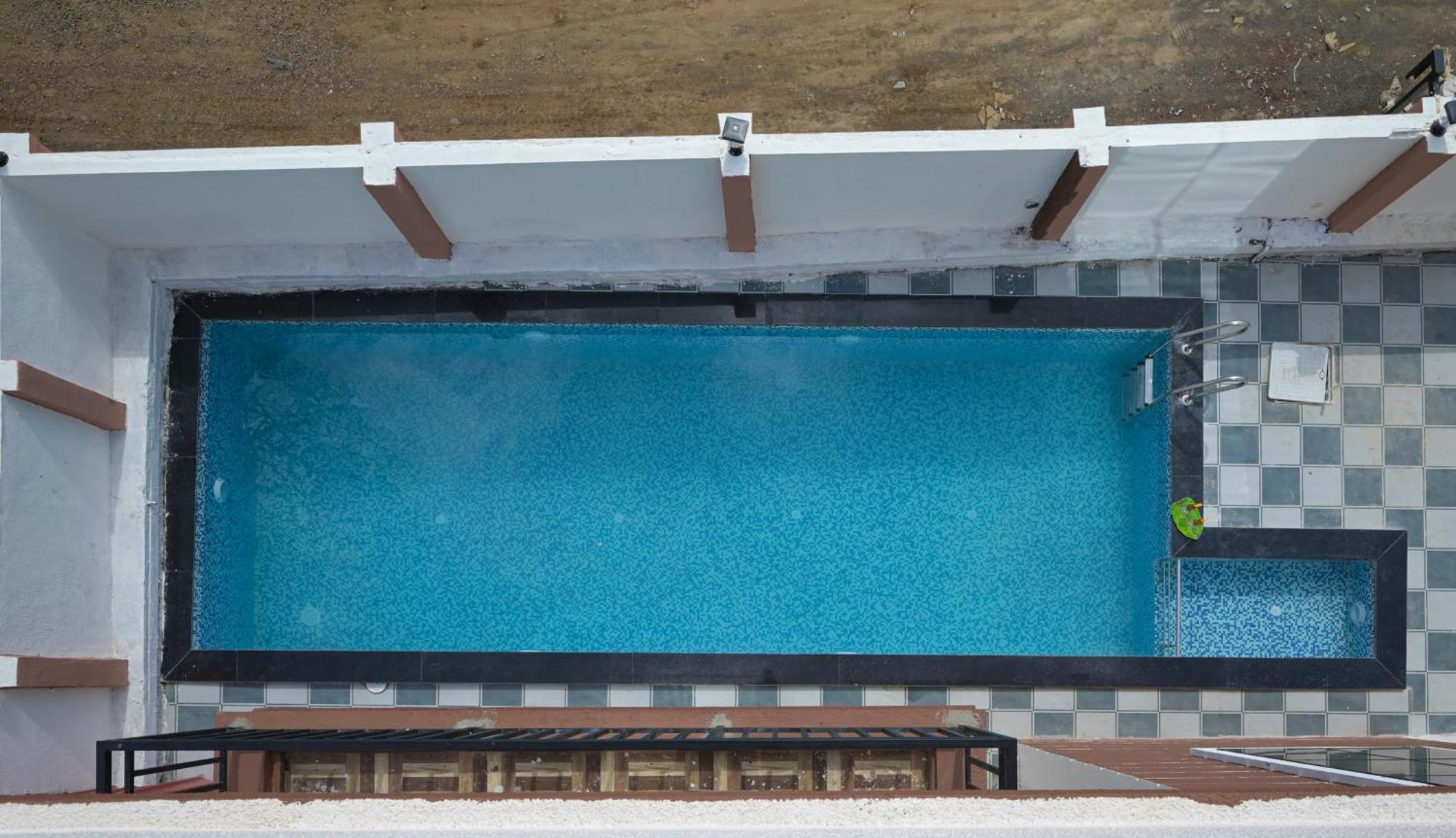 Villa Ll Empyrean Ll Luxe Ll Su Casa Ll 4bhk Ll Ac Ll Large Pool Ll Pool Table Ll *