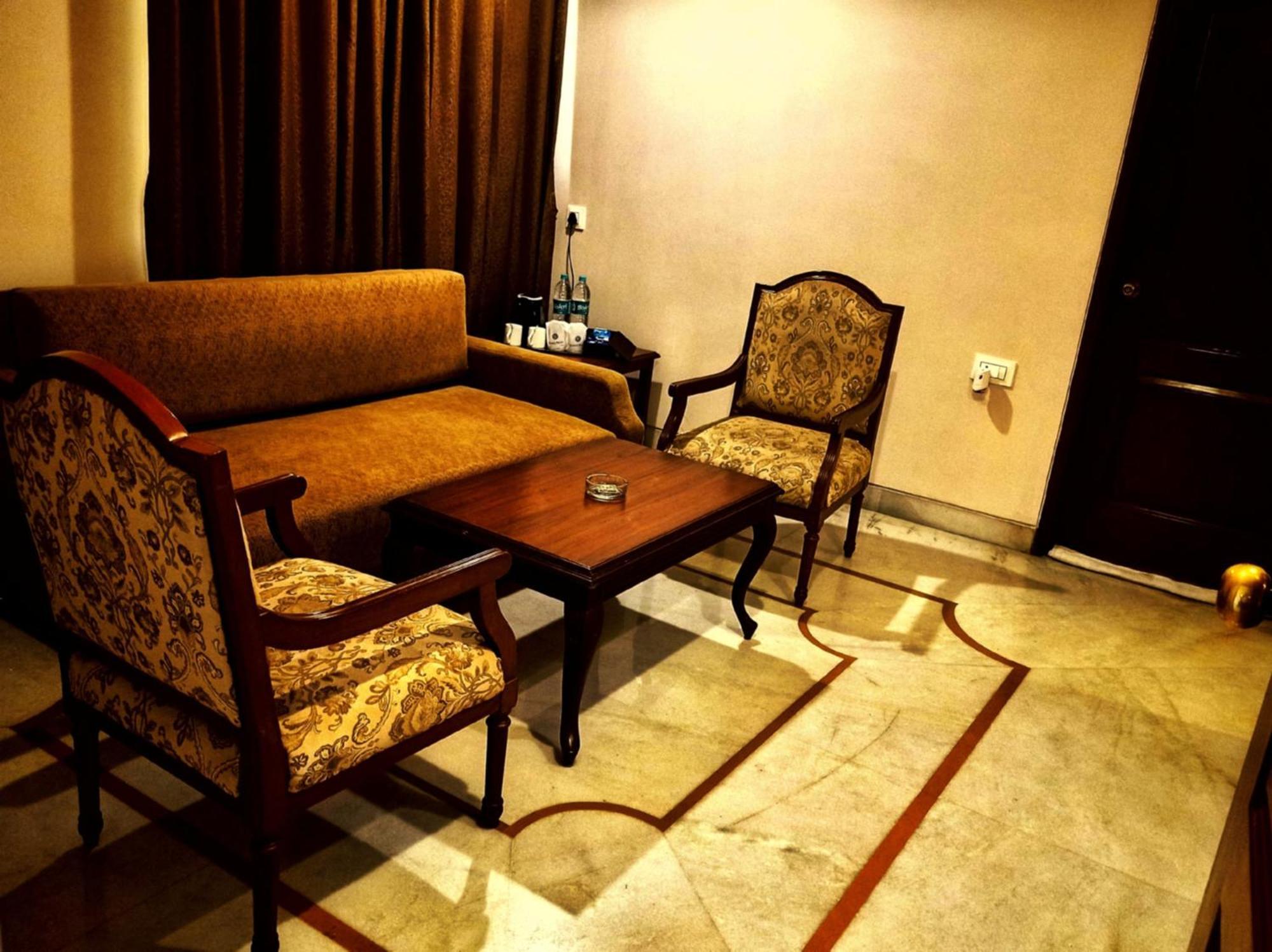 Hotel Kailash Parbat Lonavala