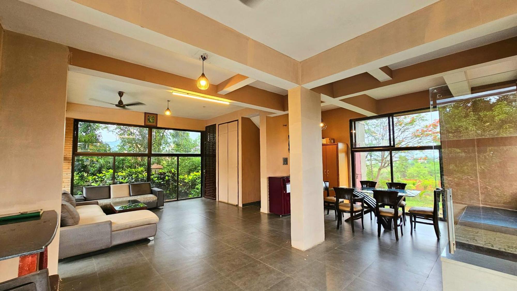 Elephant House Luxury With Infinity Pool - Colossal Garden - Panoramic View Villa Lonavala