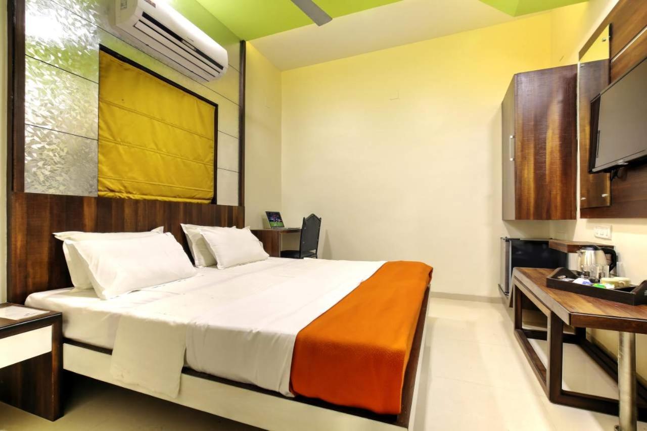 Hotel Lonavla 3* Lonavala