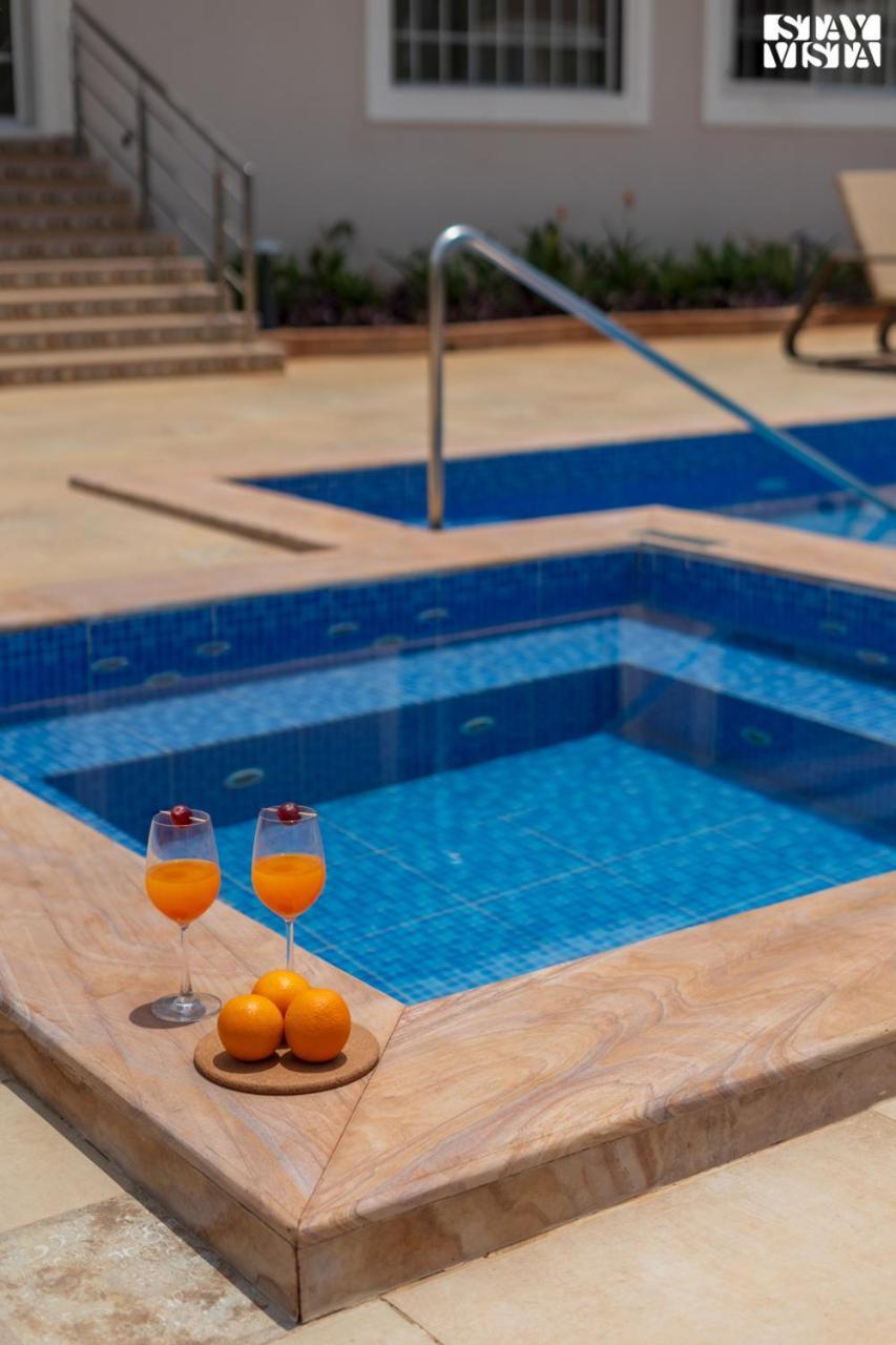 Stayvista At La Palm Amalfi - Pool, Wi-fi, Jacuzzi Villa *