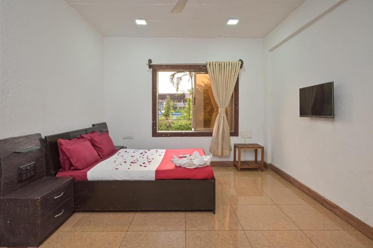 Shreyas Mansion - Big 4 Bhk Ll Swimmimg Pool Ll Mountain View Ll Big Garden Villa Lonavala