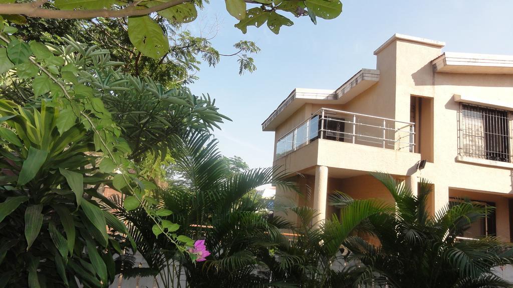 Royal 1 - 2bhk With Pvt Swimming Pool *