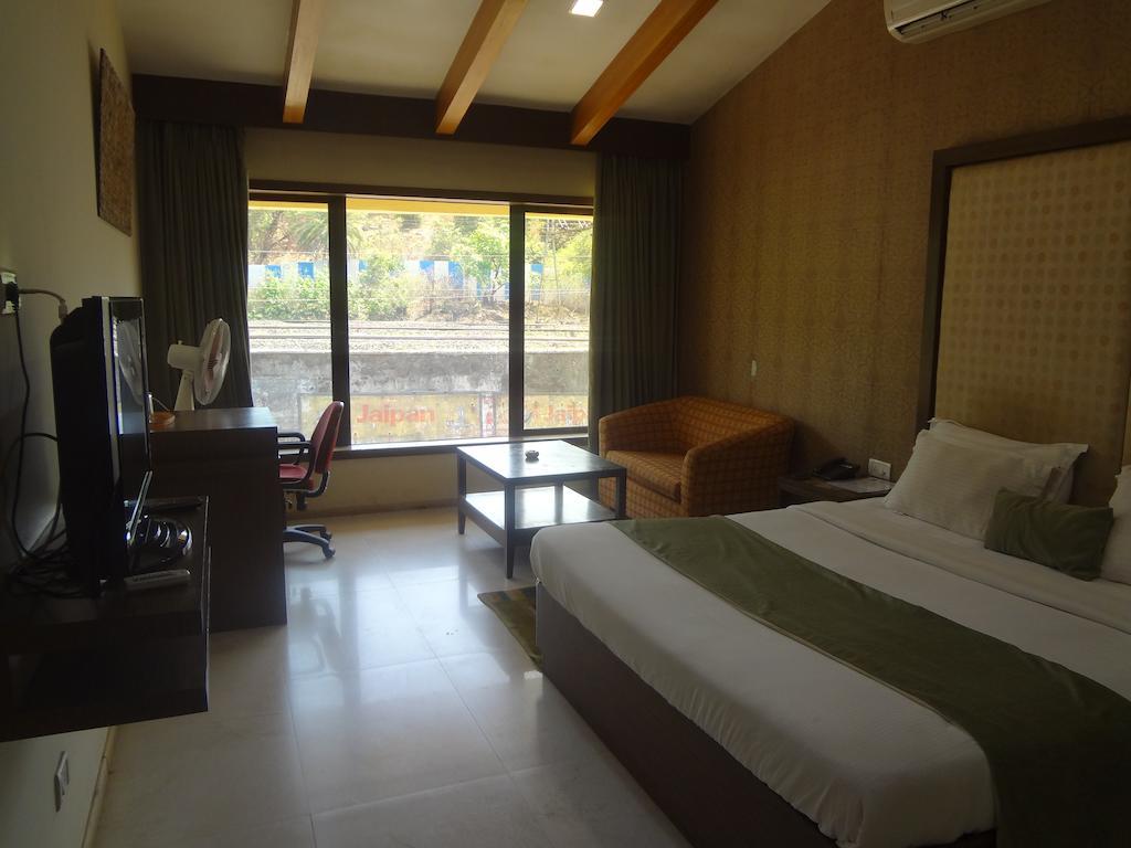 Amazinn Villa 3*