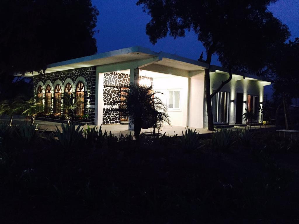 Villa Luxurious Vintage Lonavala