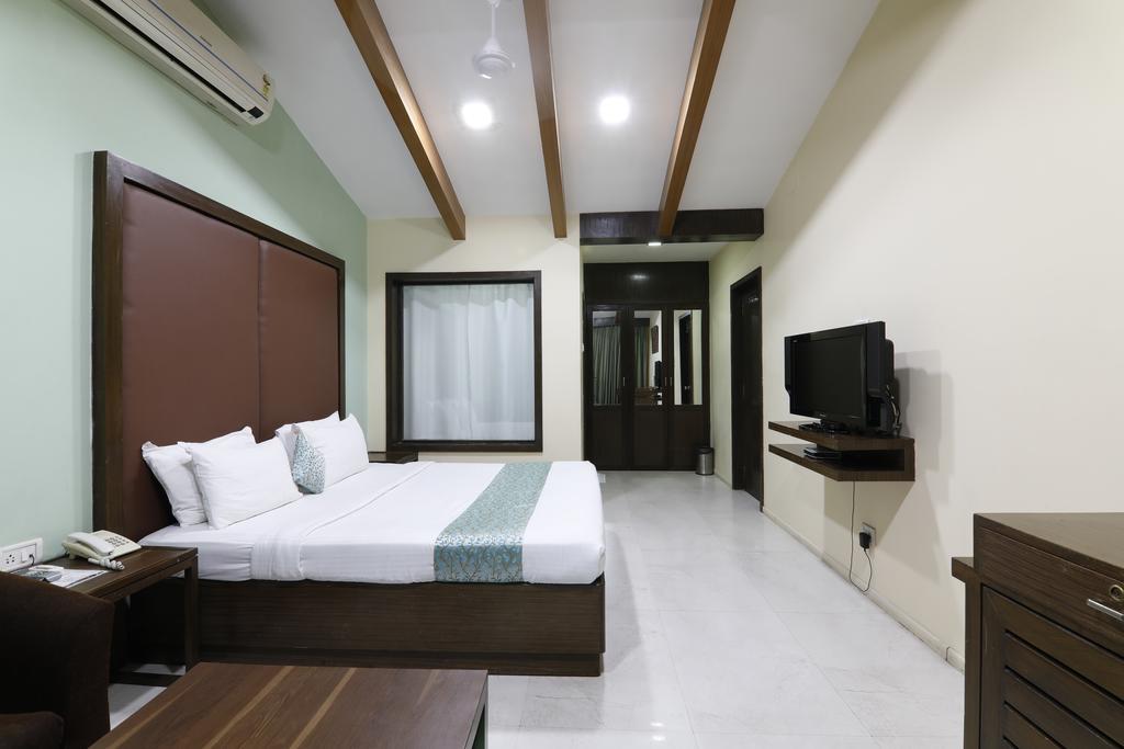 Amazinn Villa Hotel Lonavala
